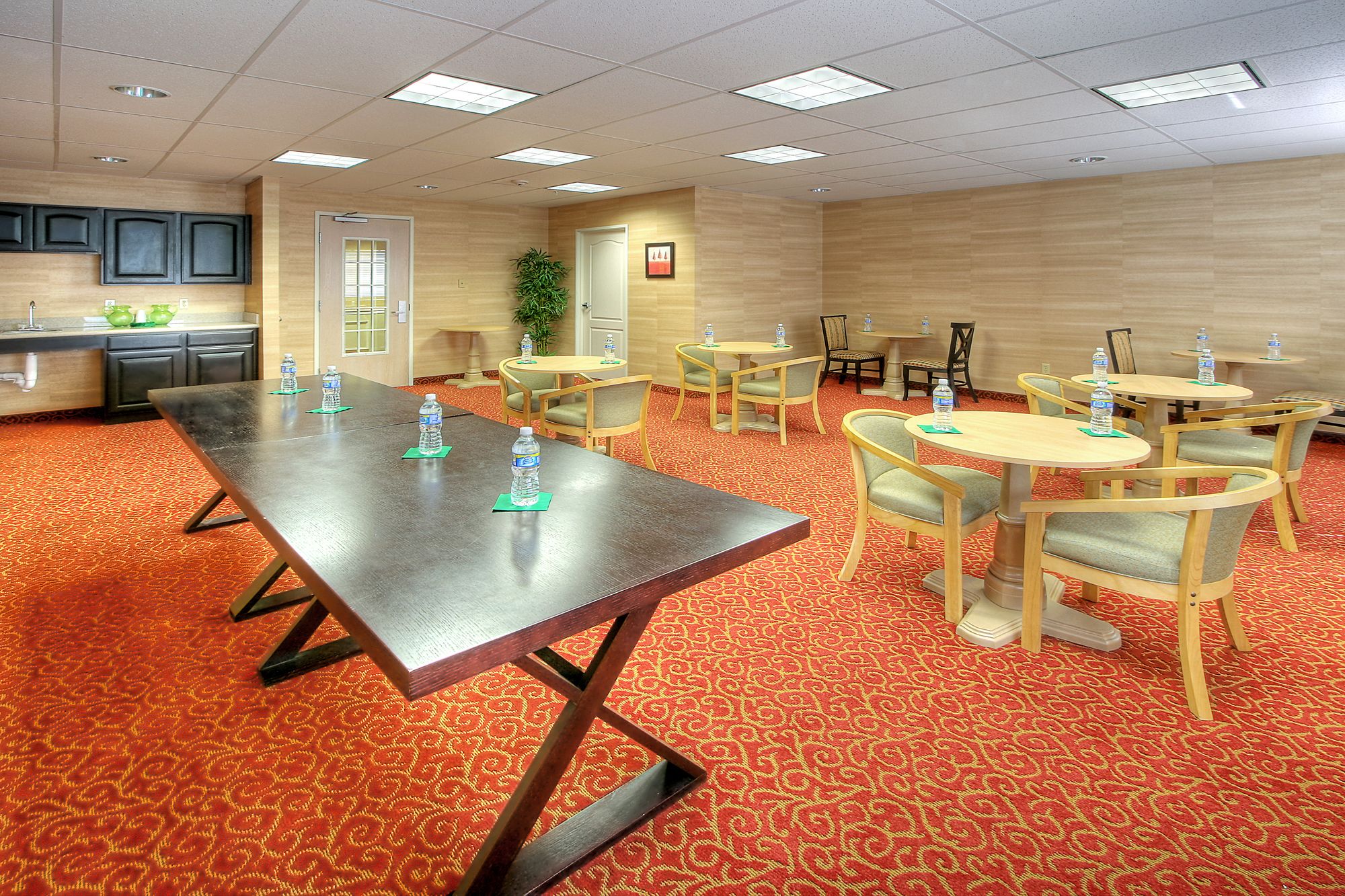 Holiday Inn Express & Suites Tucumcari