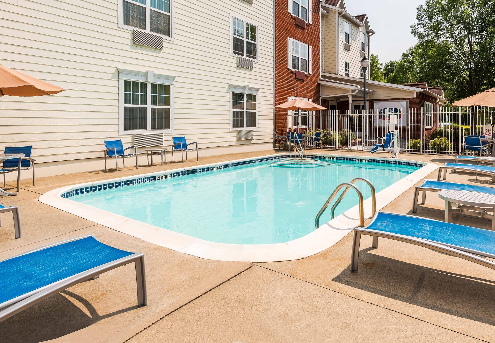 Pine Bush Suites