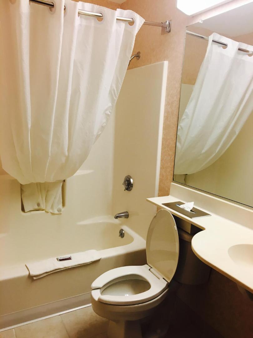 Microtel Inn & Suites by Wyndham Baldwinsville/Syracuse