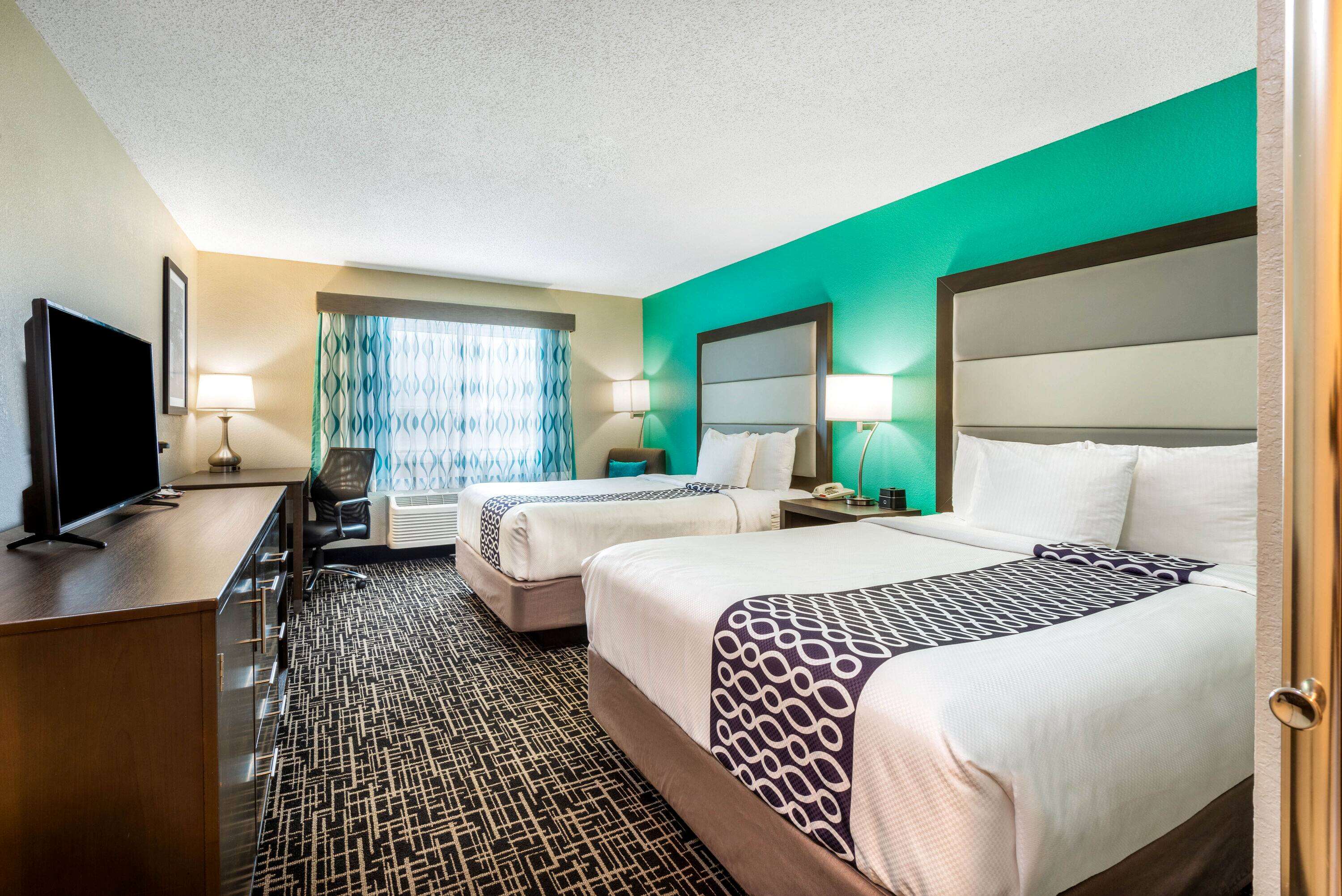 La Quinta Inn & Suites by Wyndham Batavia