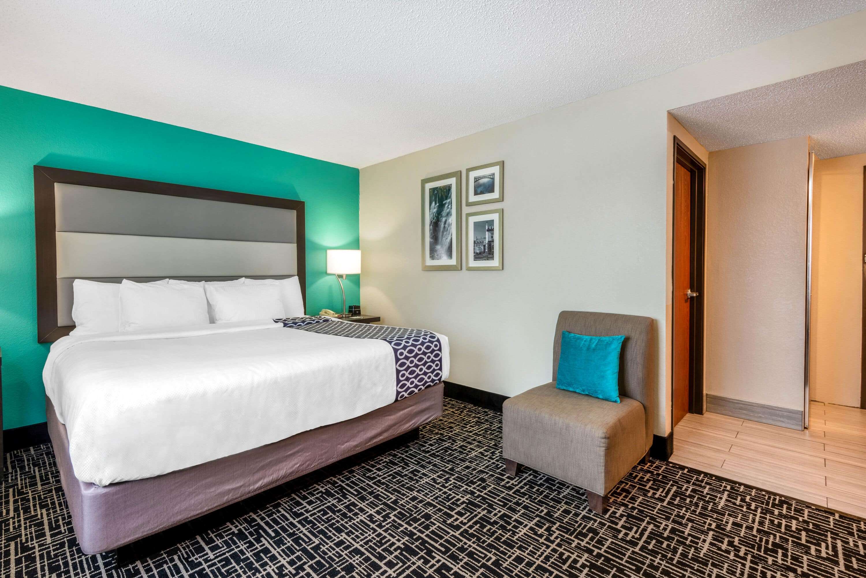 La Quinta Inn & Suites by Wyndham Batavia