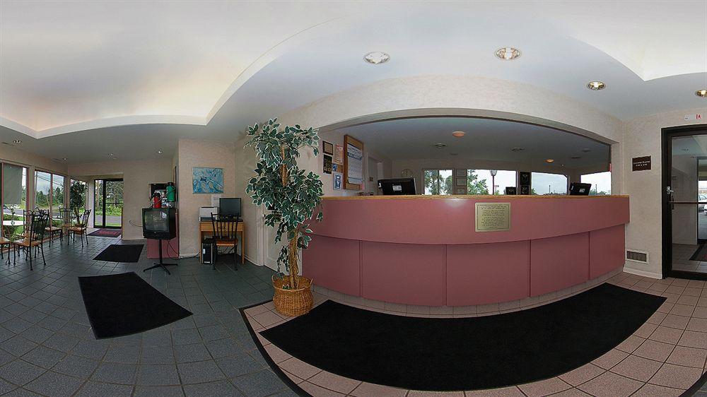 Econo Lodge South