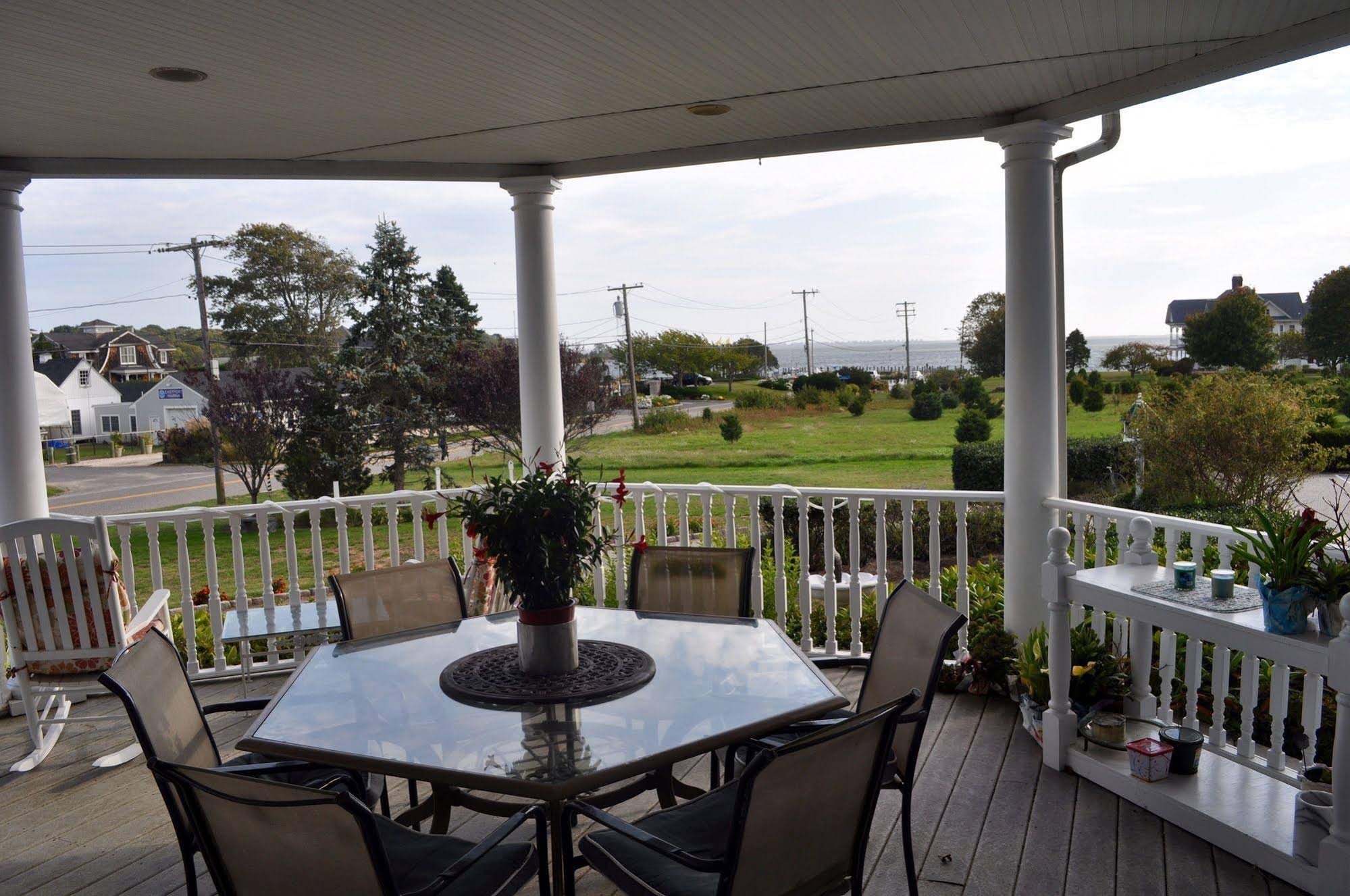 A Victorian on the Bay Bed and Breakfast