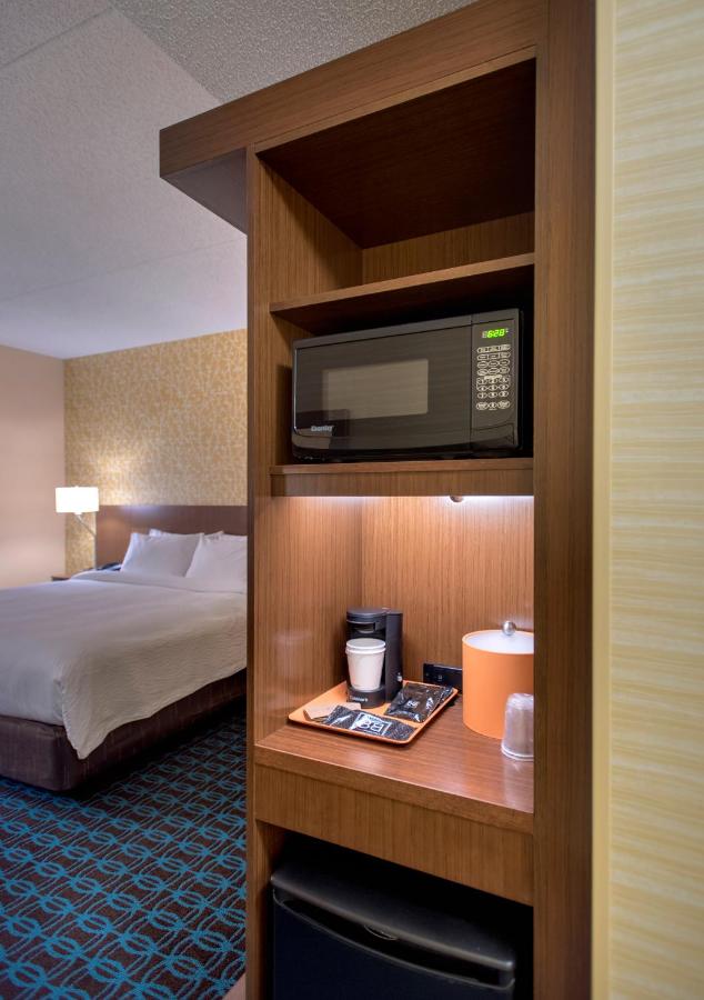 Fairfield Inn and Suites by Marriott Syracuse Carrier Circle