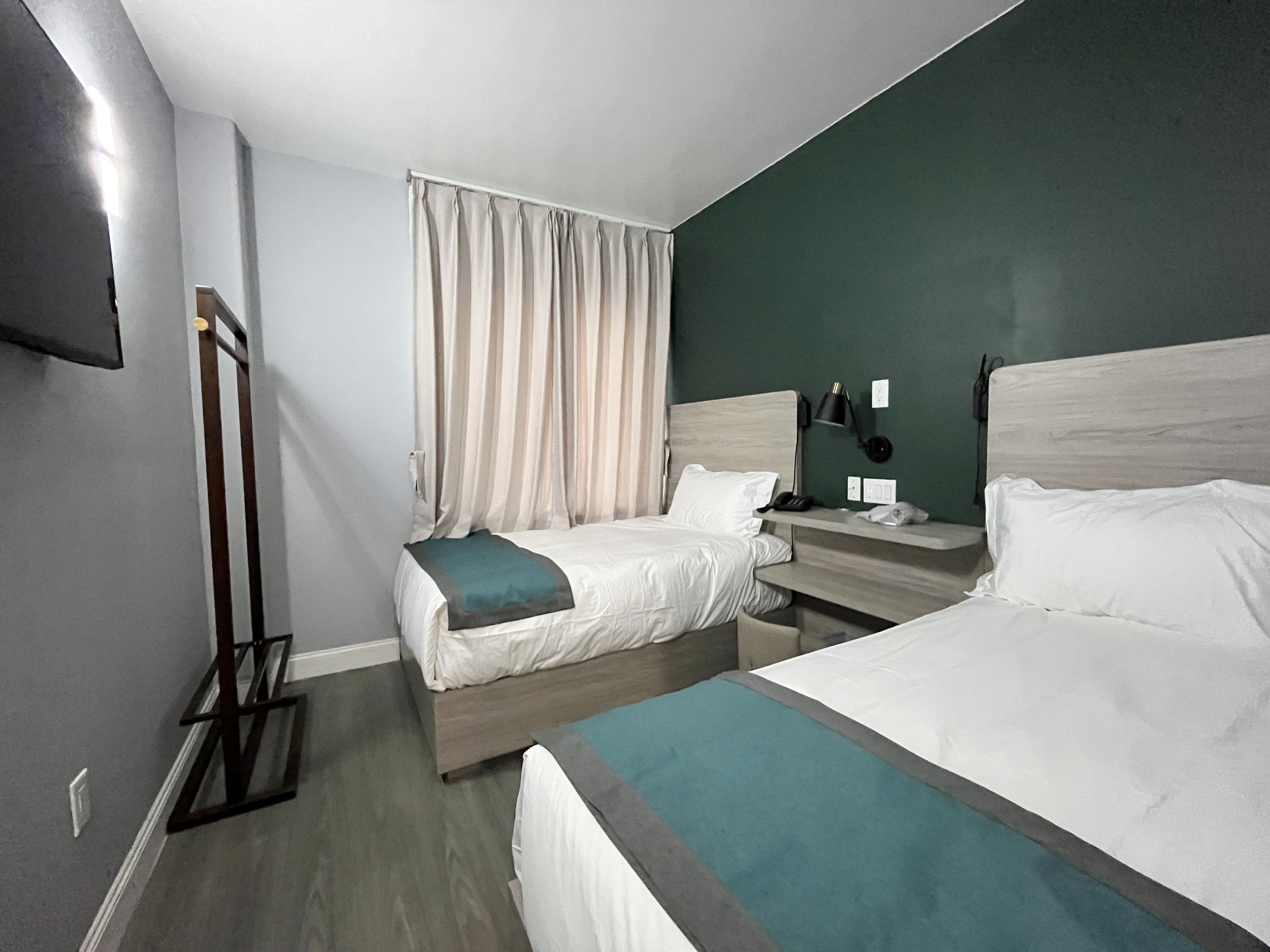 Starlight Hotel