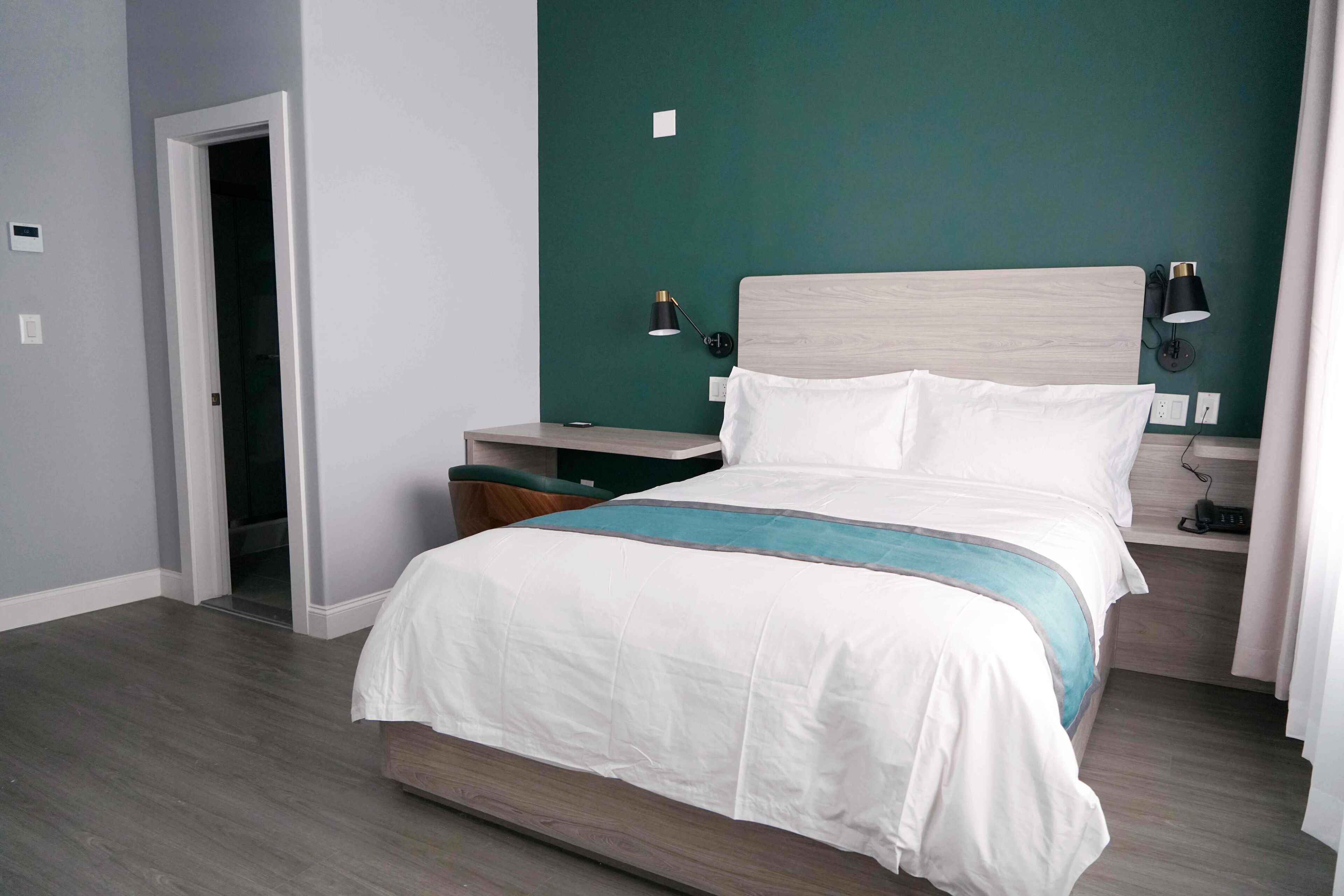 Starlight Hotel