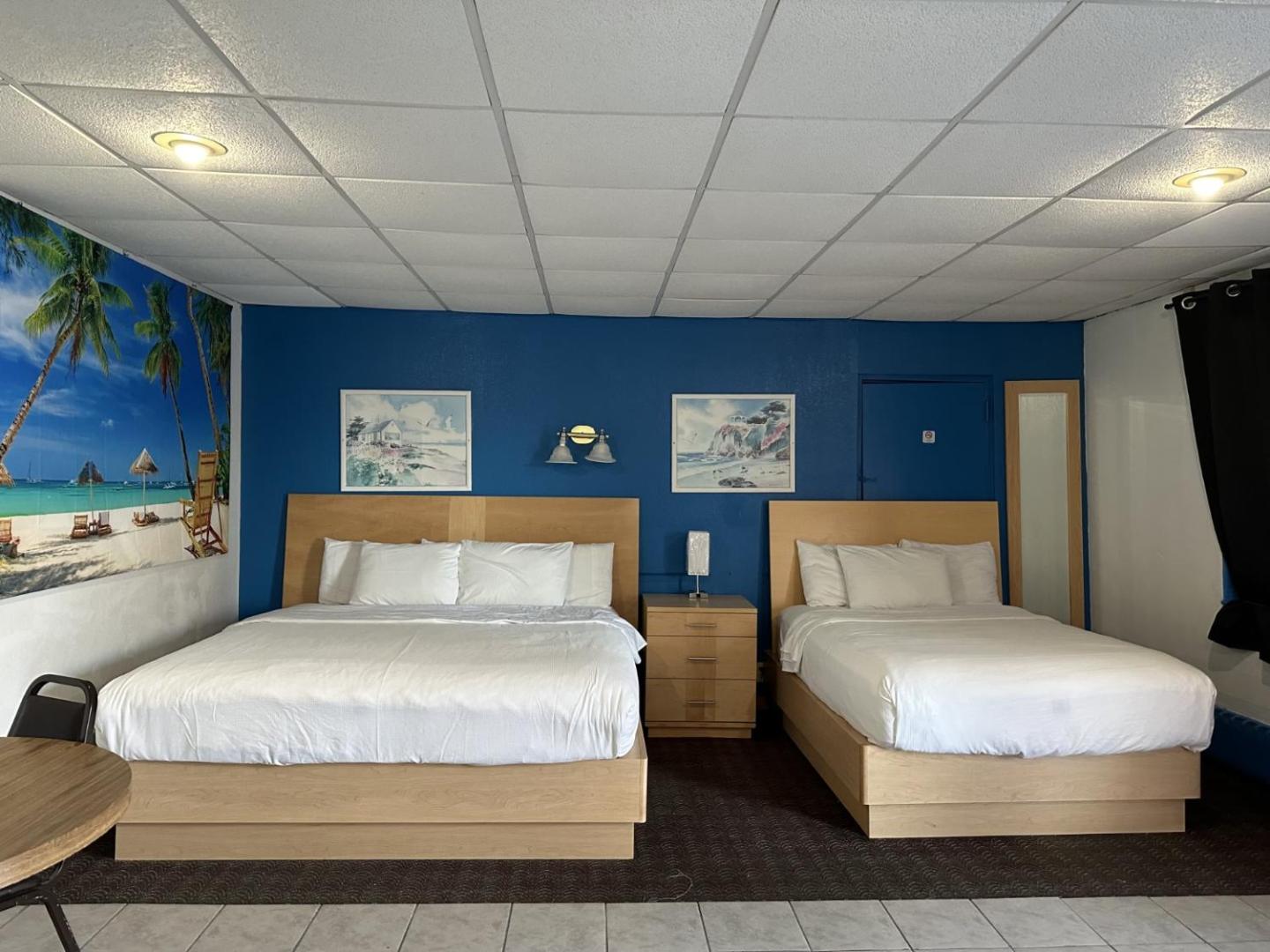 The Tides Motor Inn Stehli Beach