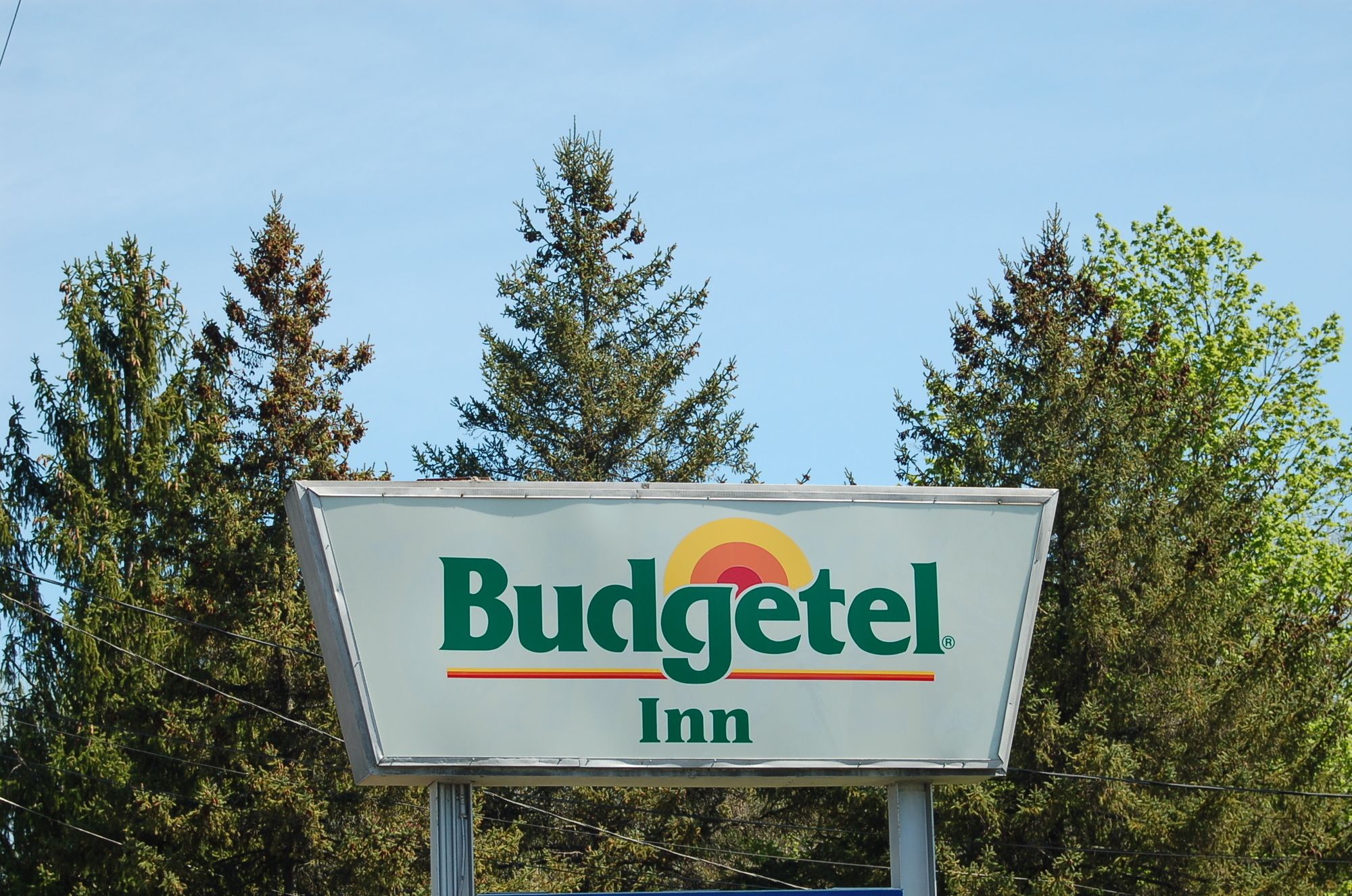 Budgetel Inn & Suites Glens Falls