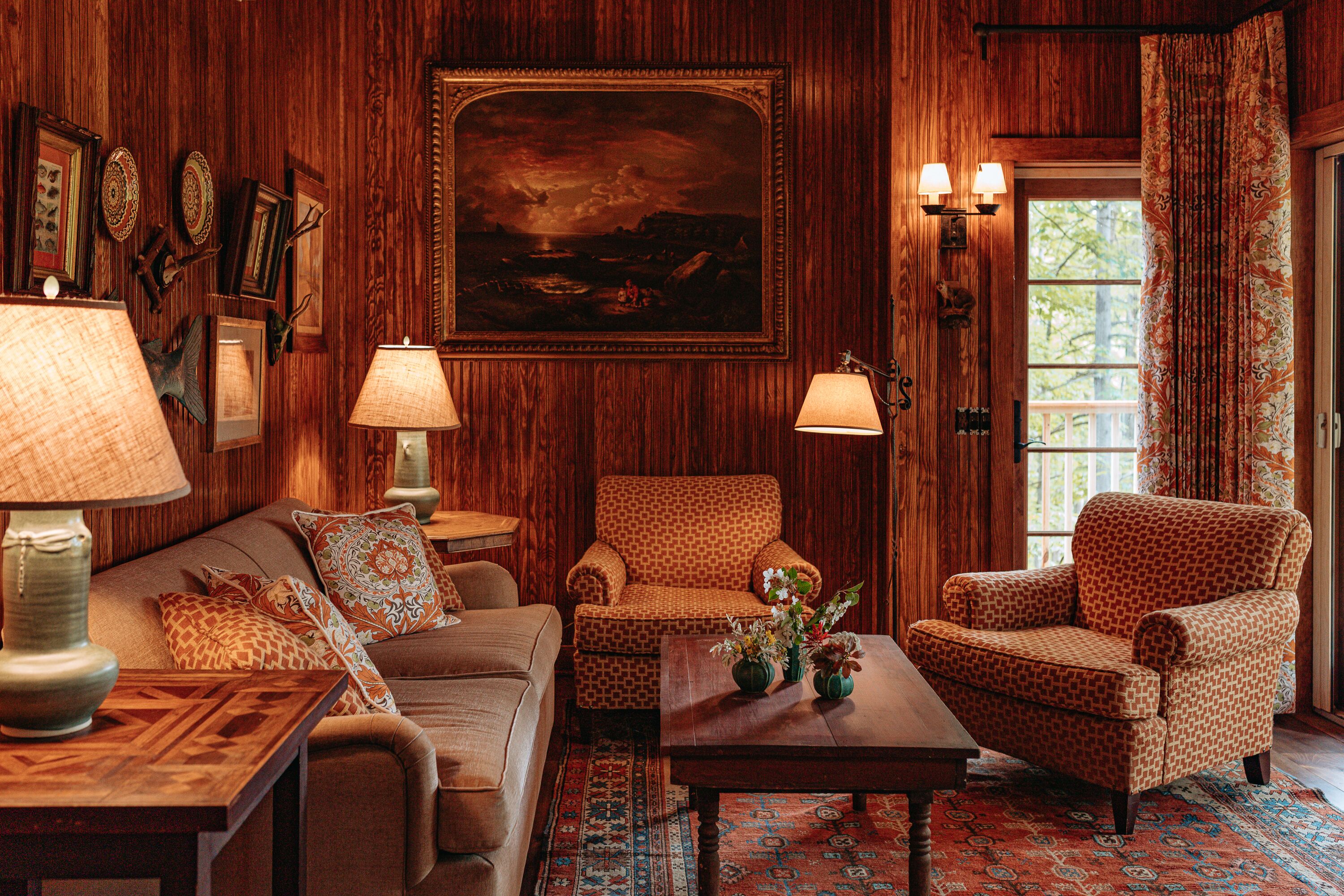 Deer Mountain Inn