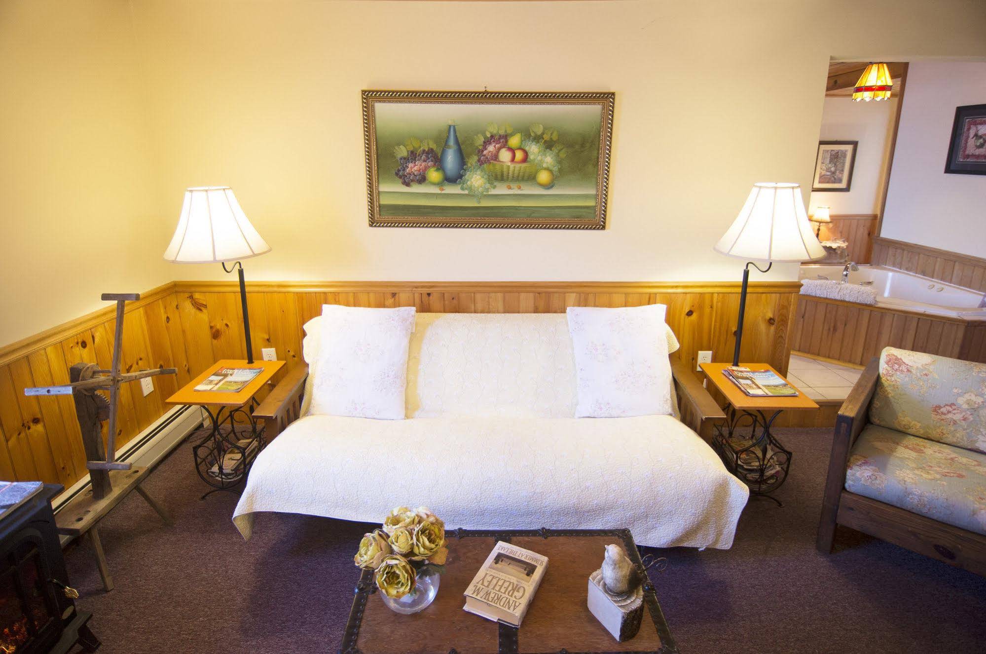 The Savannah House Wine Country Inn and Cottages