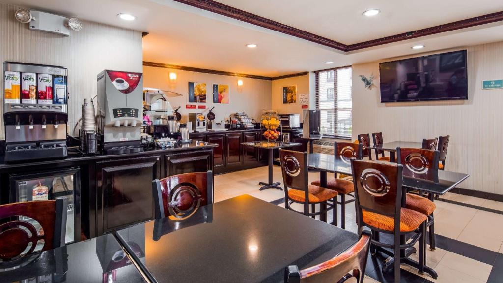 Best Western JFK Airport Hotel