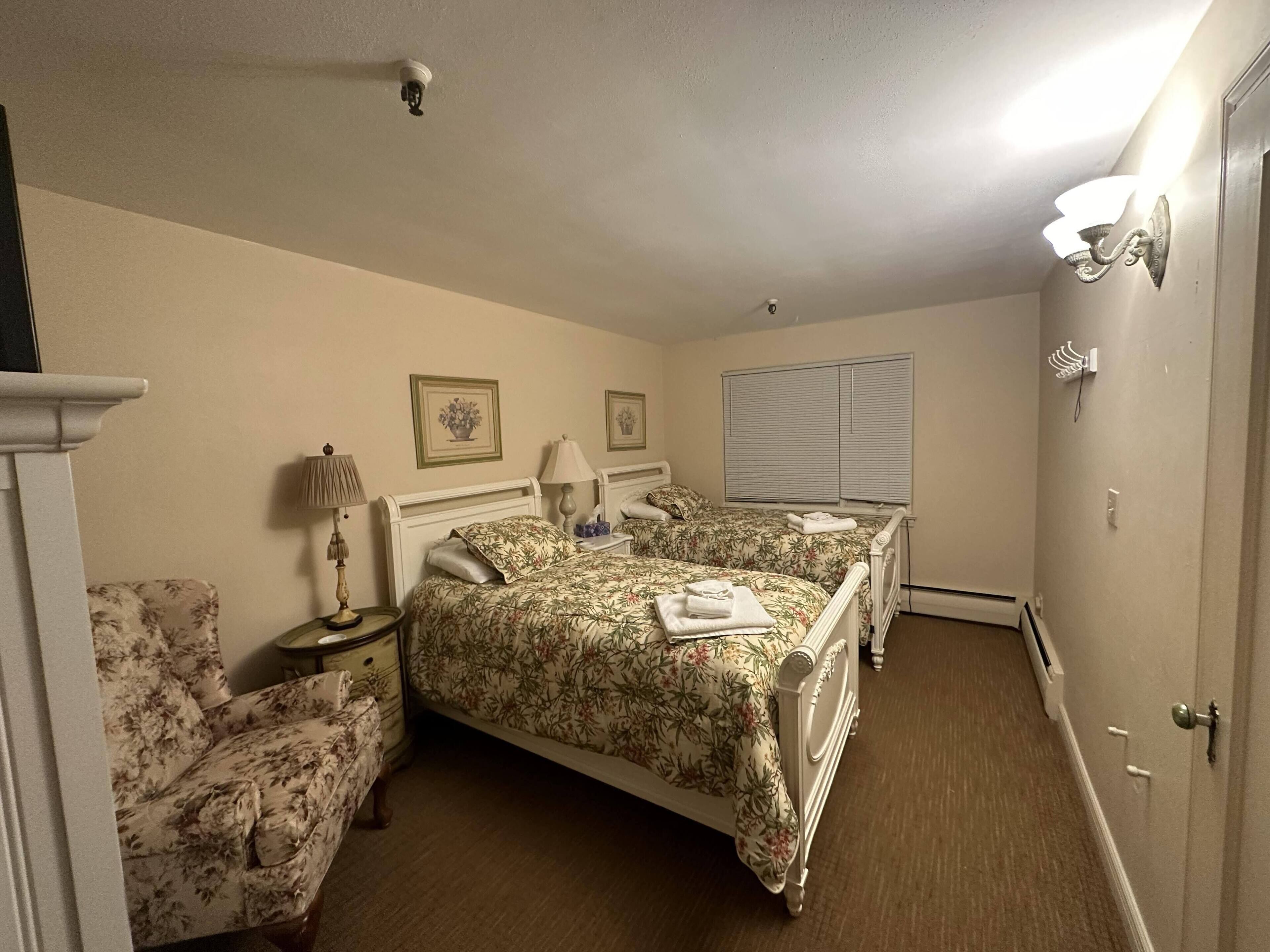 The Oaks B&B Hotel and Spiritual Center