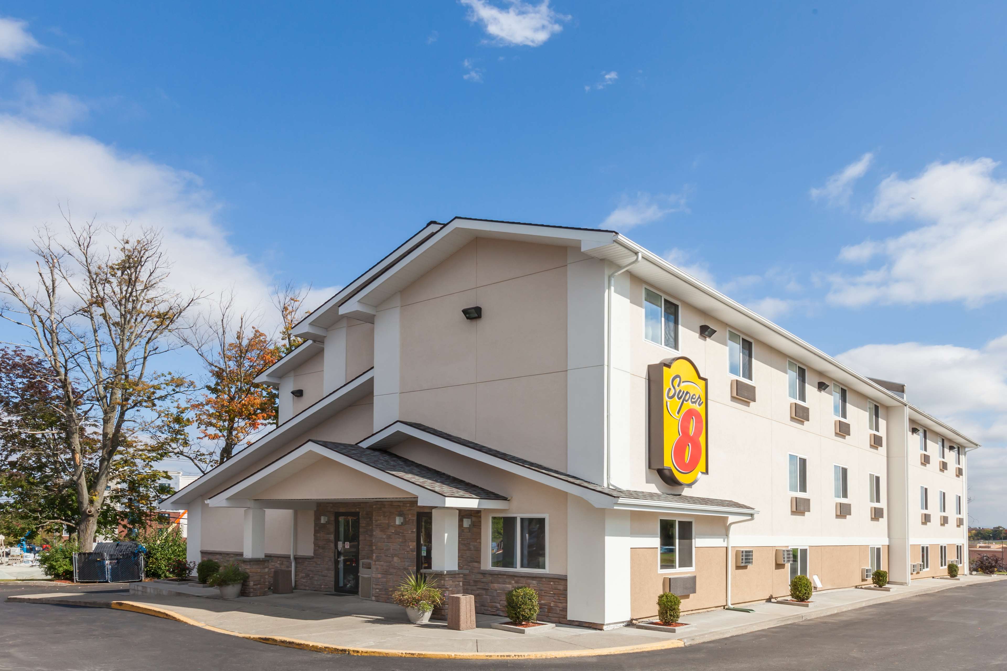 Super 8 by Wyndham Latham/Albany Airport