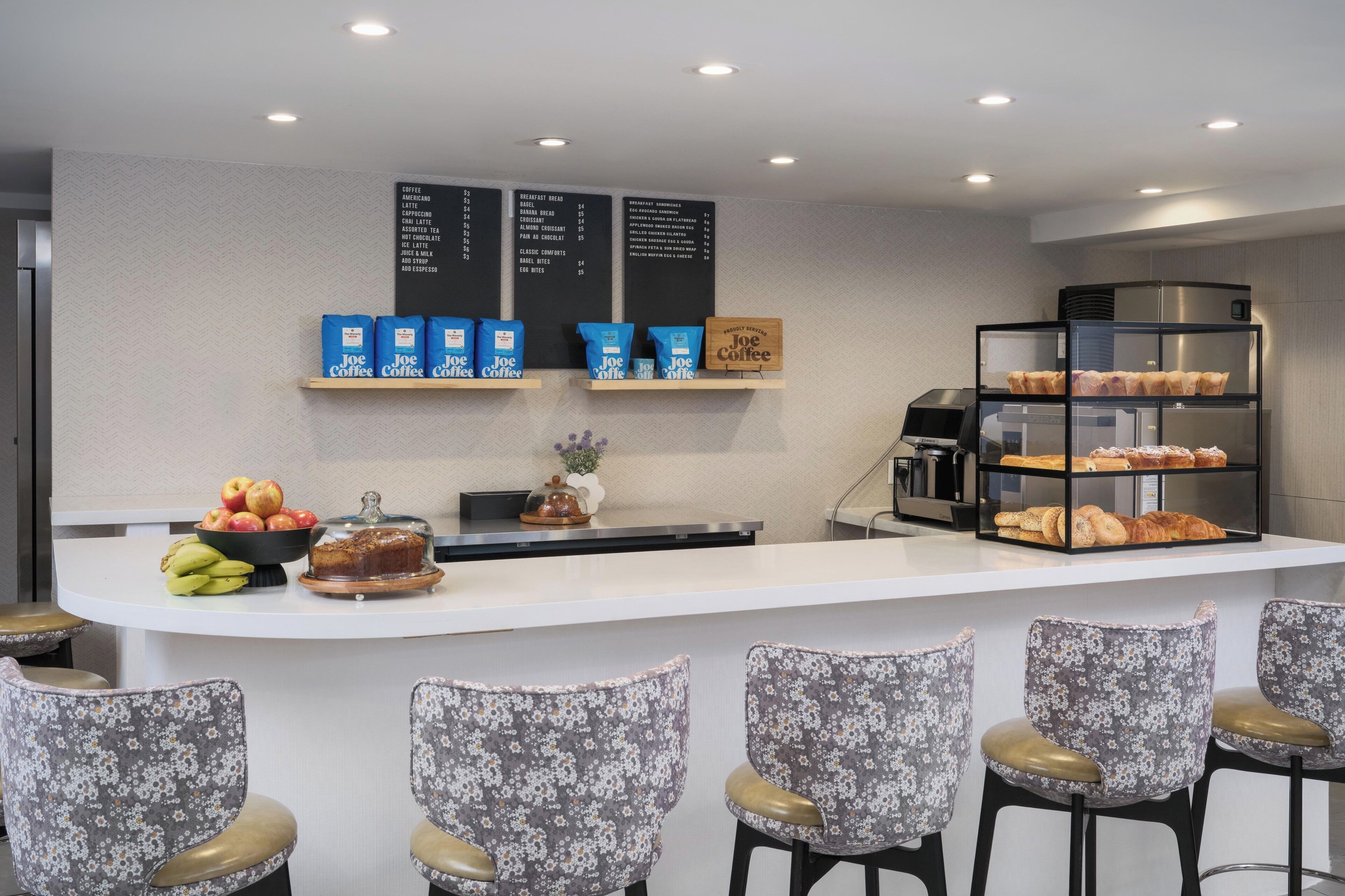 The Nedia, BW Signature Collection