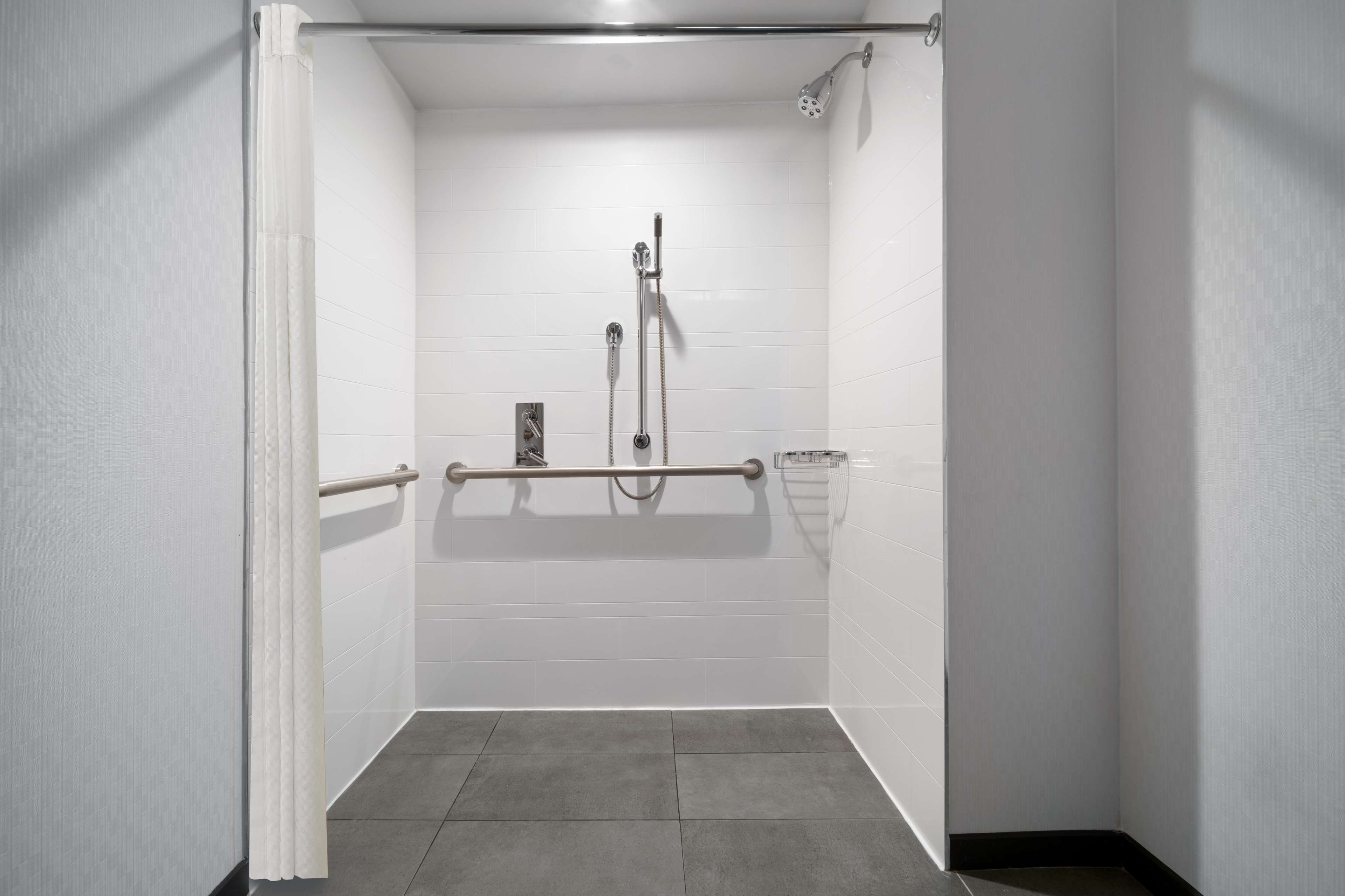 The Nedia, BW Signature Collection