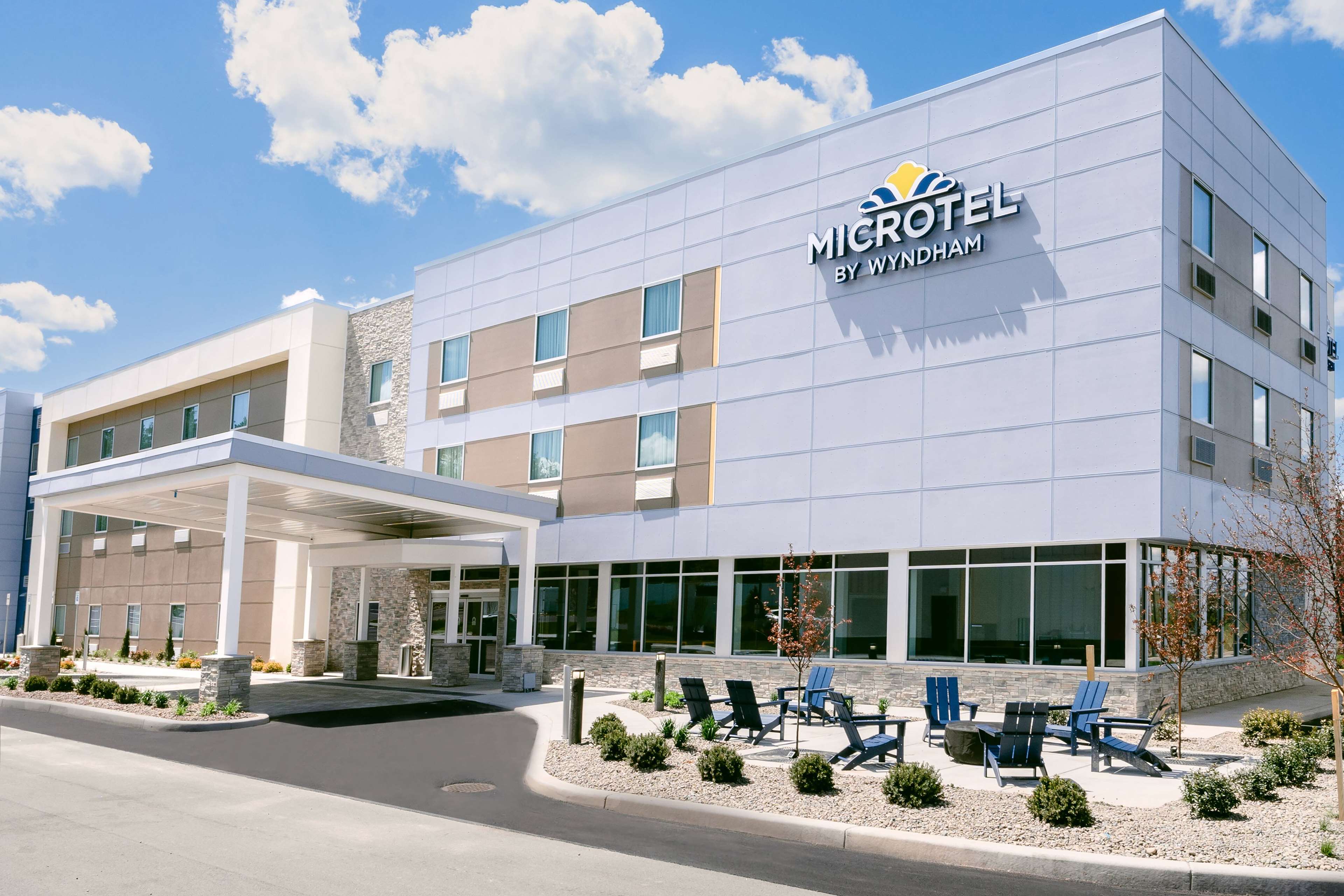 Microtel Inn & Suites by Wyndham Newark NY
