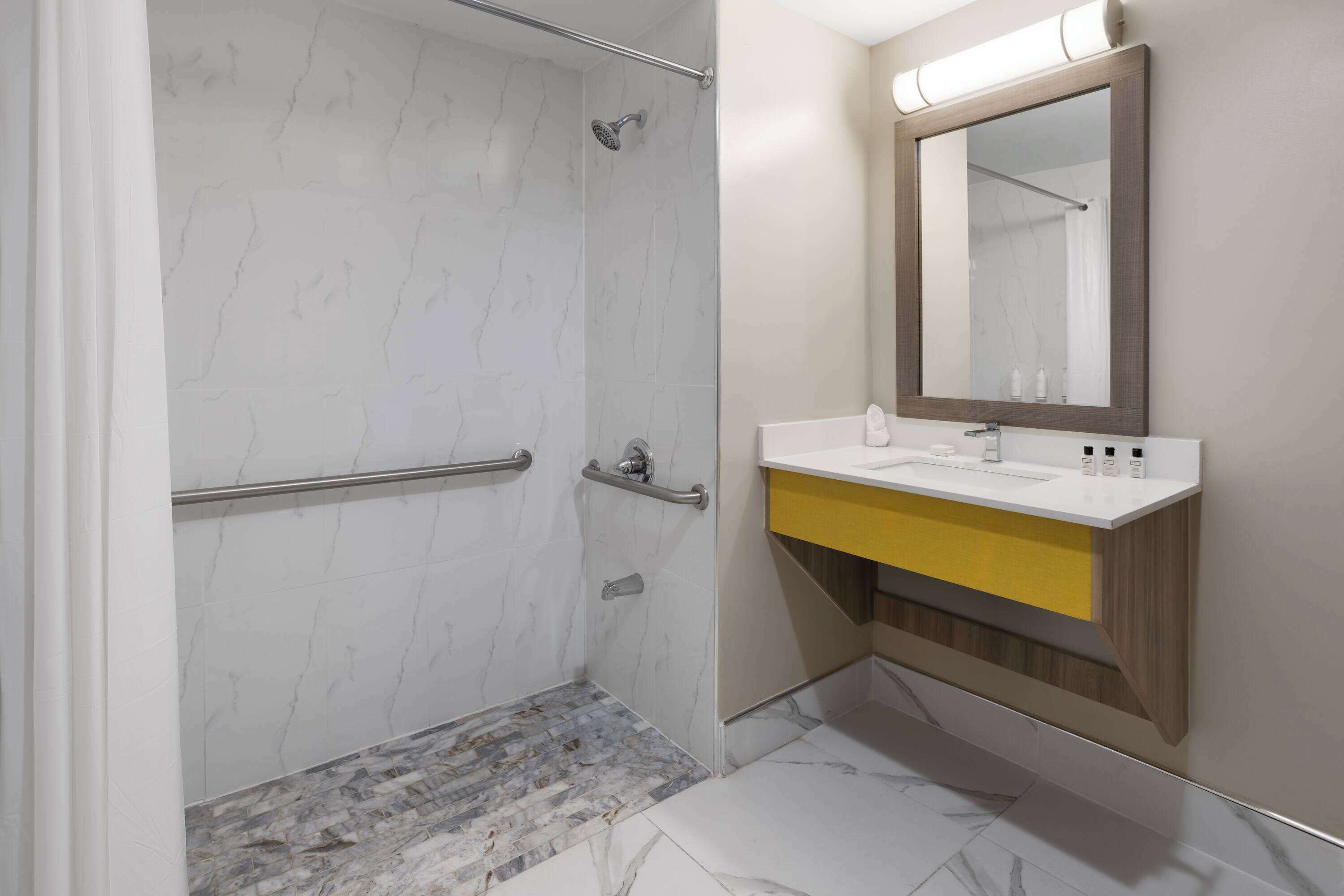 Days Inn by Wyndham Staten Island