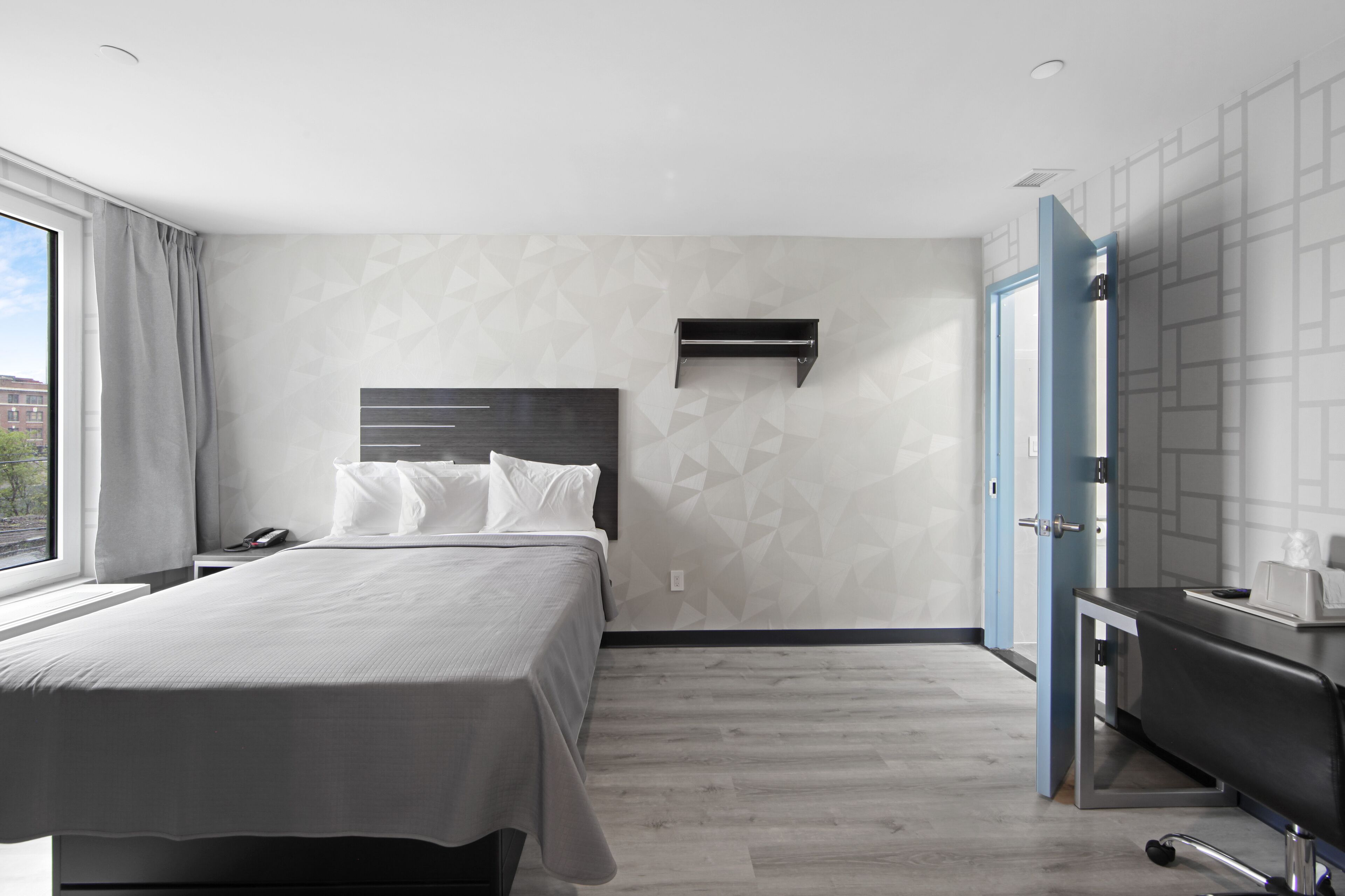 Hotel 365 Bronx