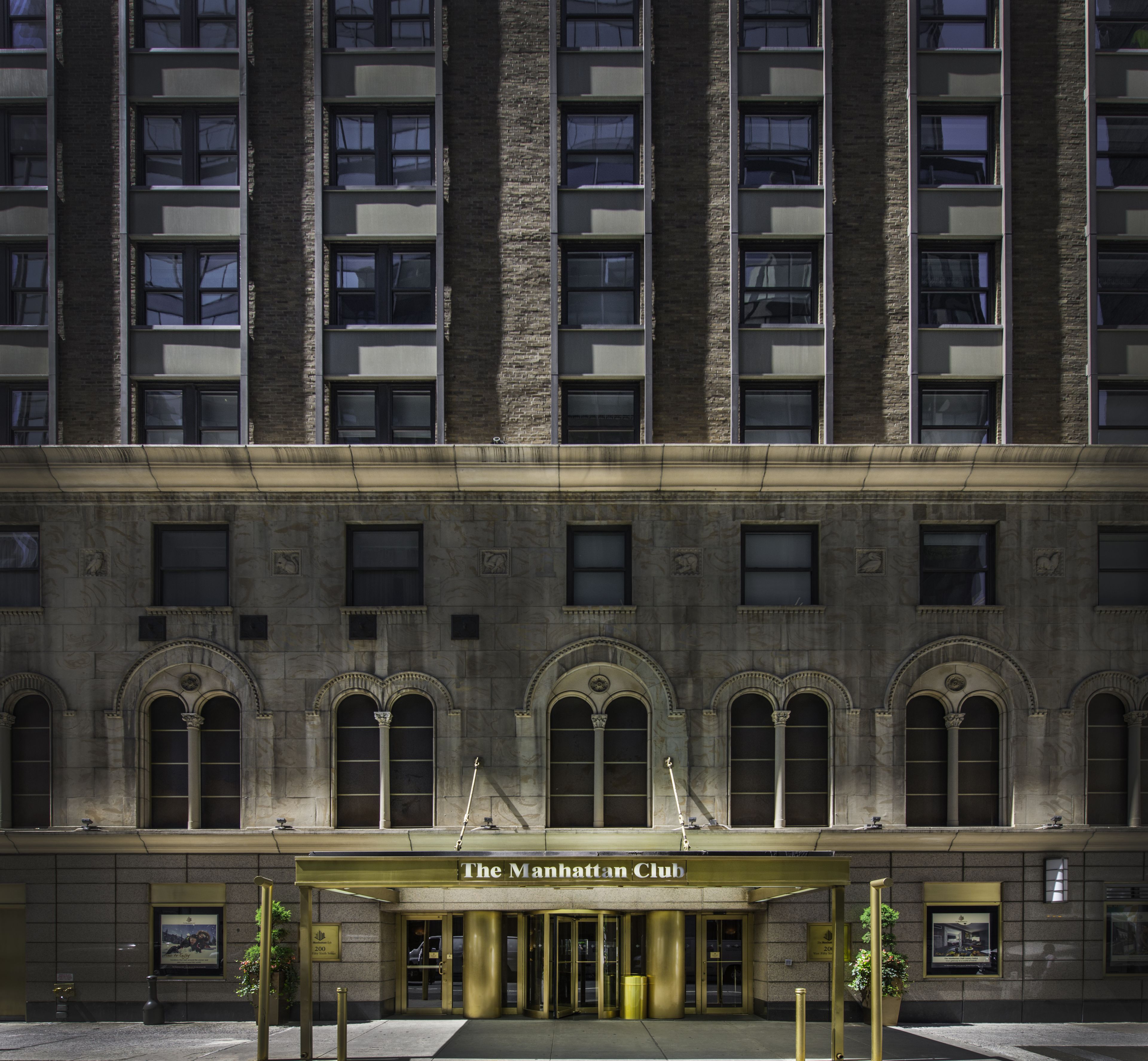 Manhattan Club Suites
