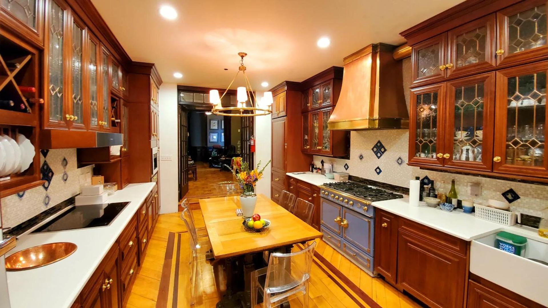 Northern Lights Mansion