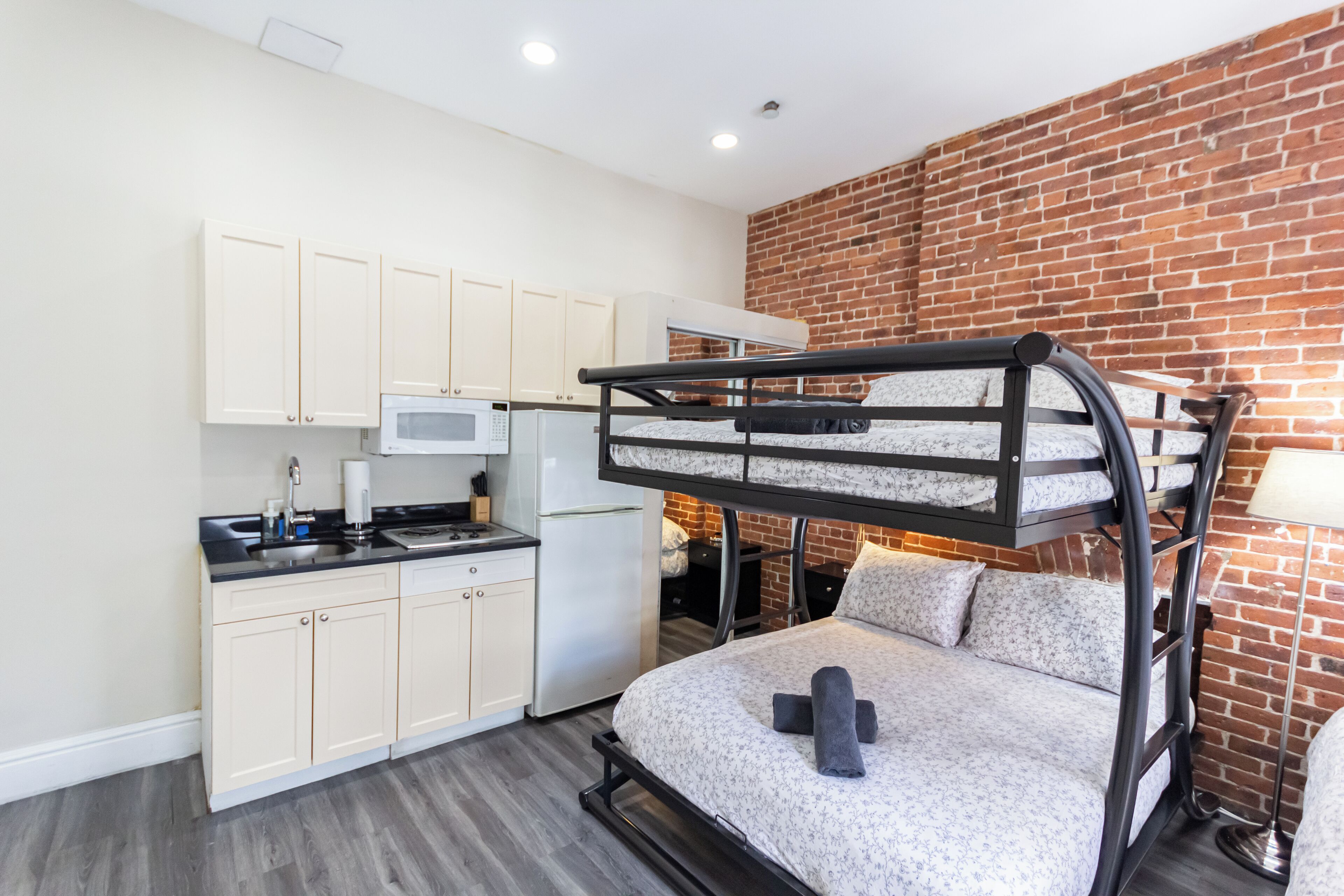 Studio Plus - JG Stay