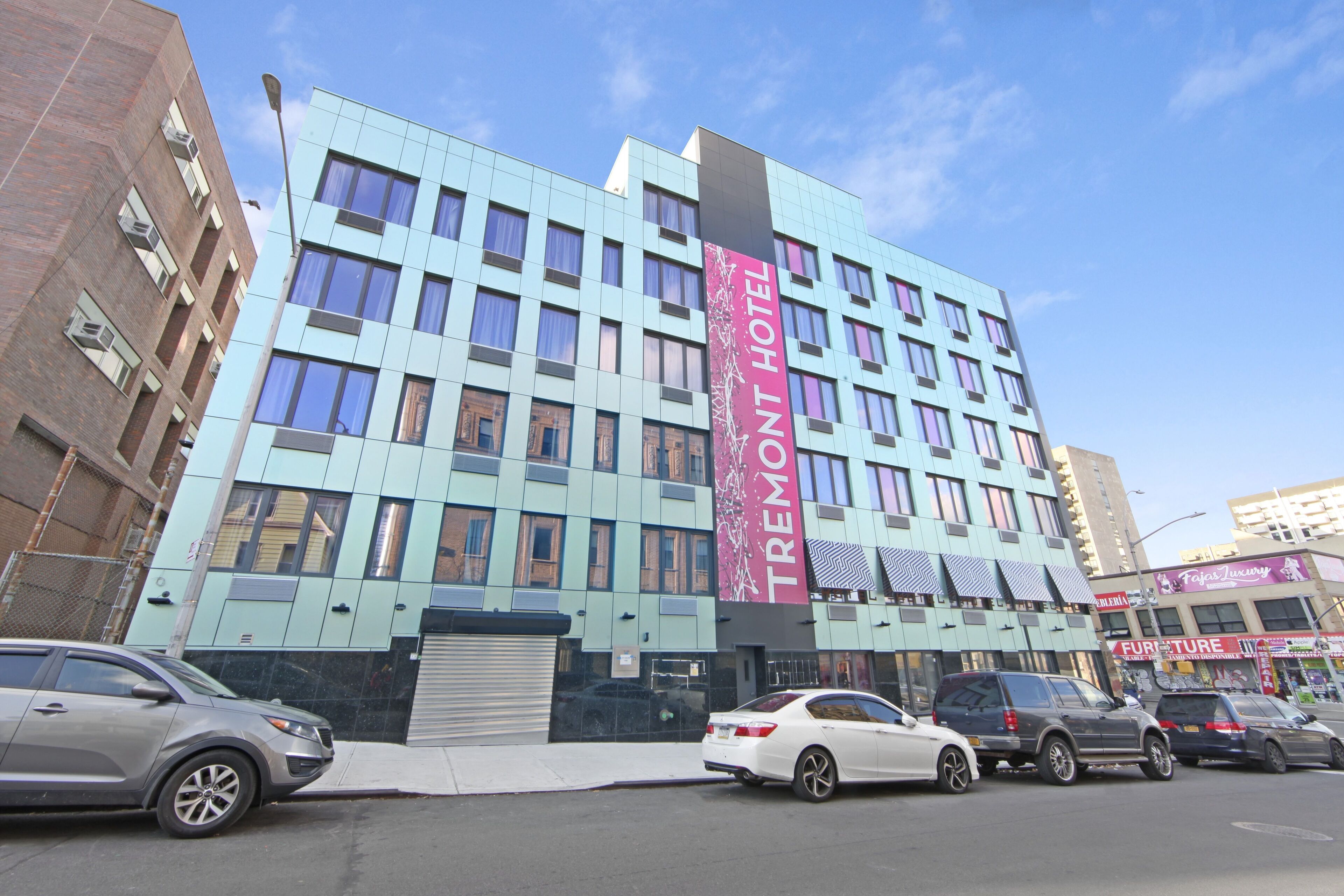 Tremont Hotel