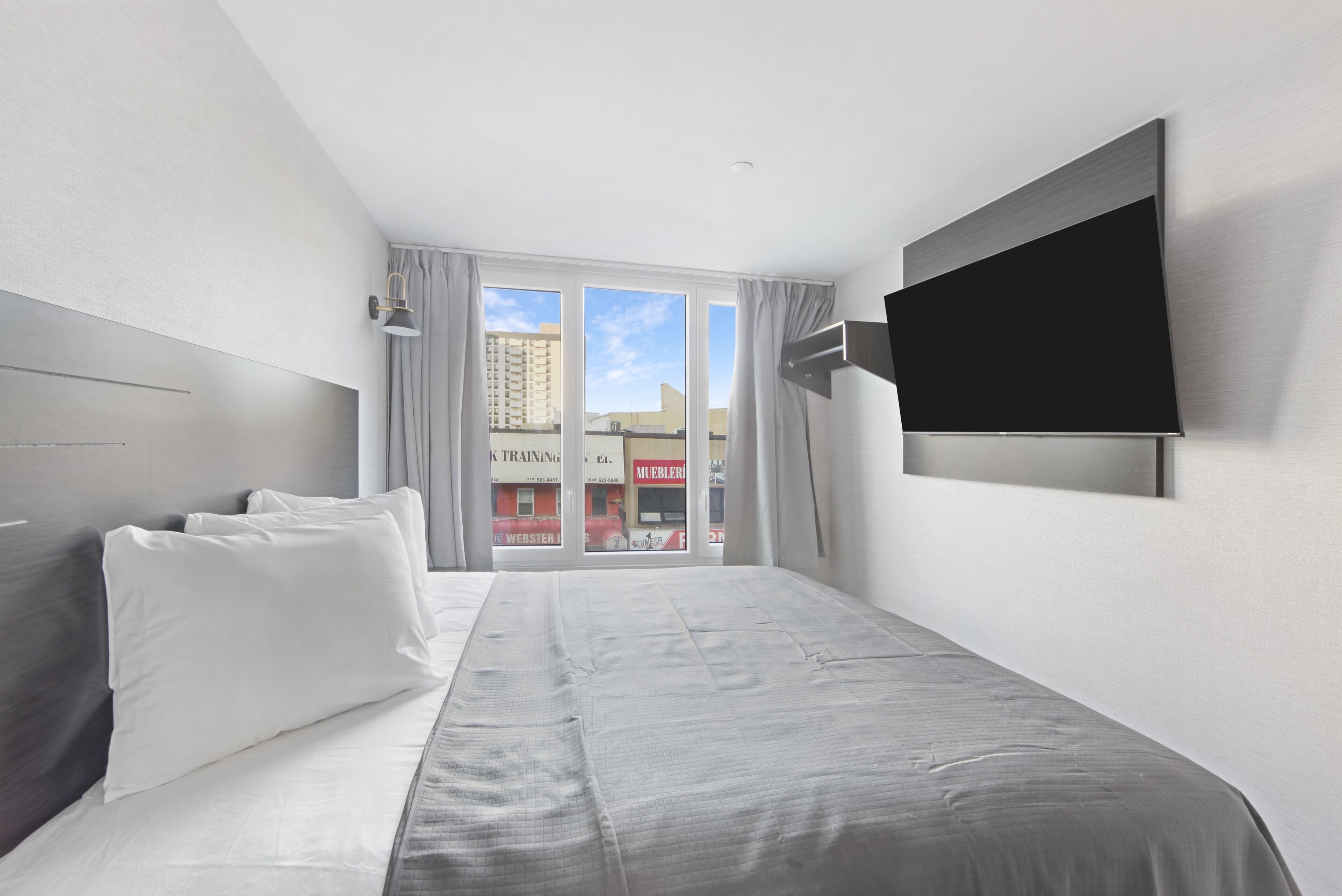 Tremont Hotel