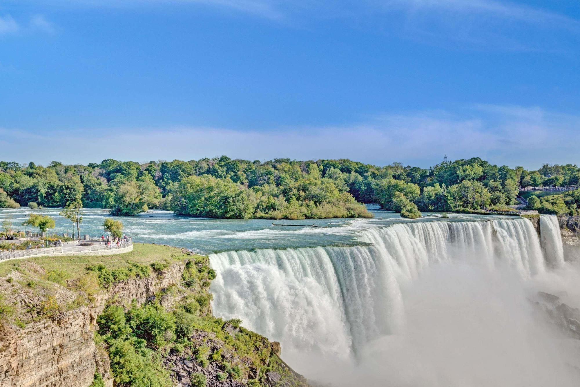 Days Inn Niagara Falls