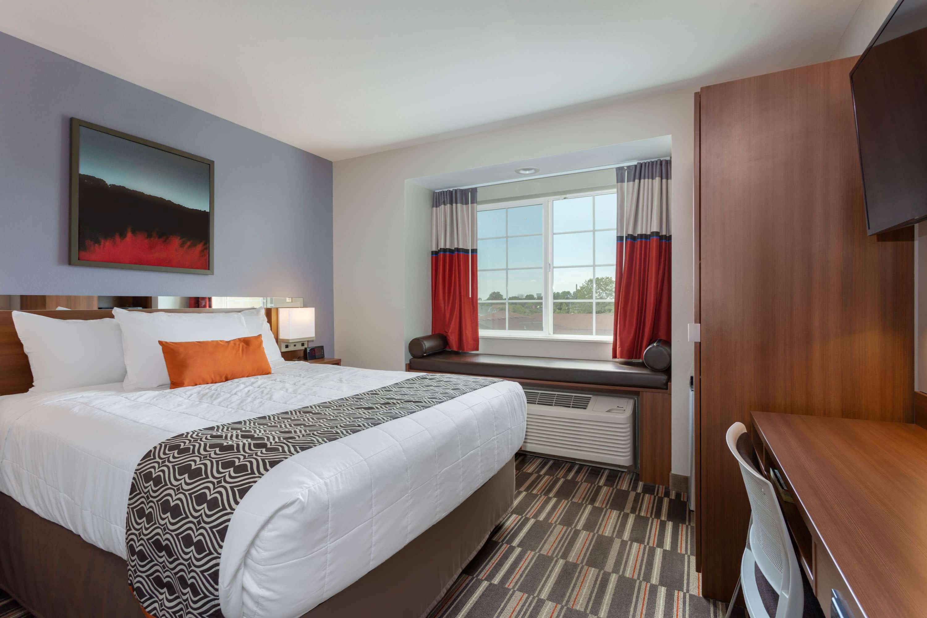 Microtel Inn & Suites by Wyndham Niagara Falls