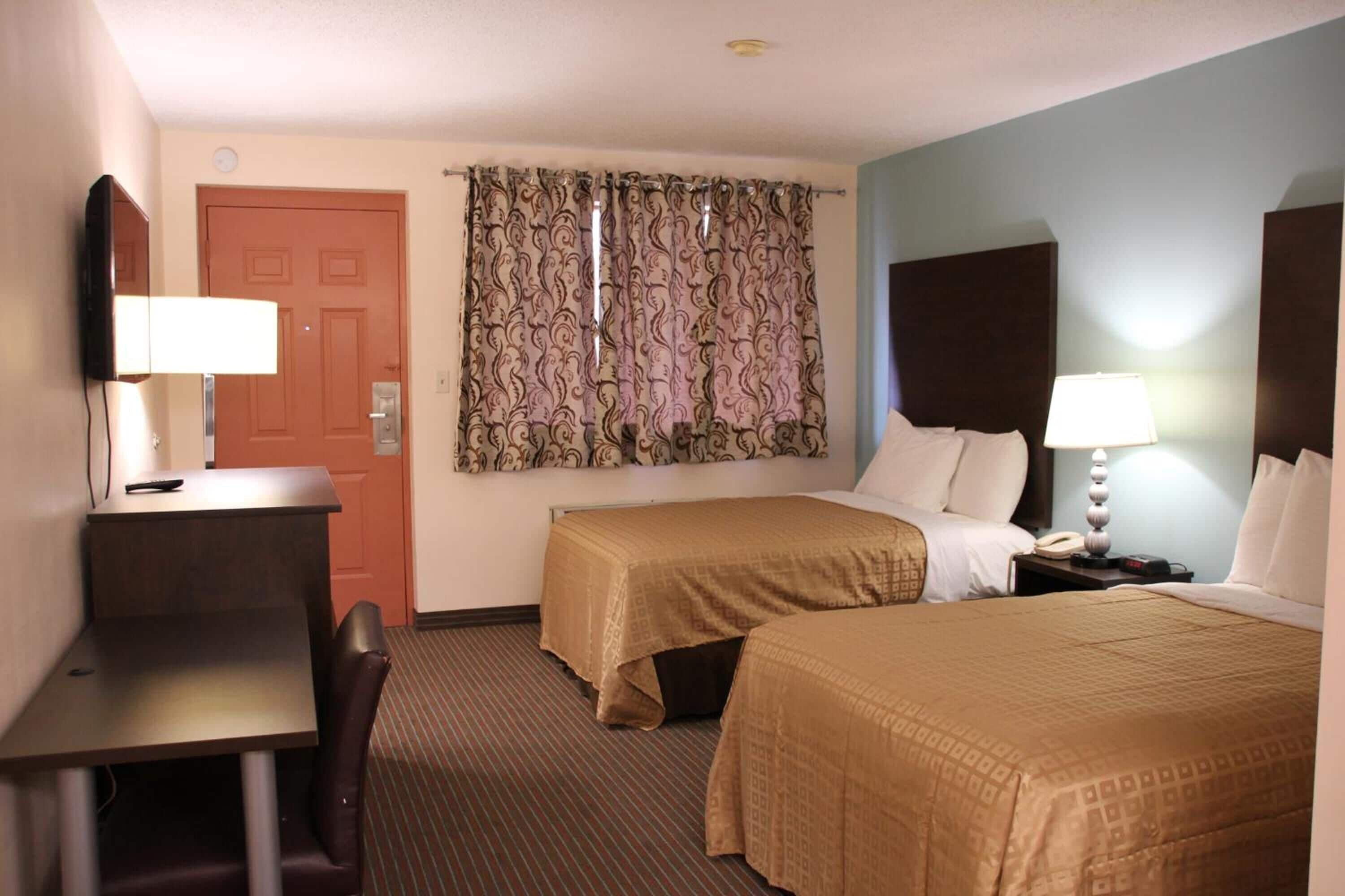 Sterling Inn Niagara Falls near IAG Airport
