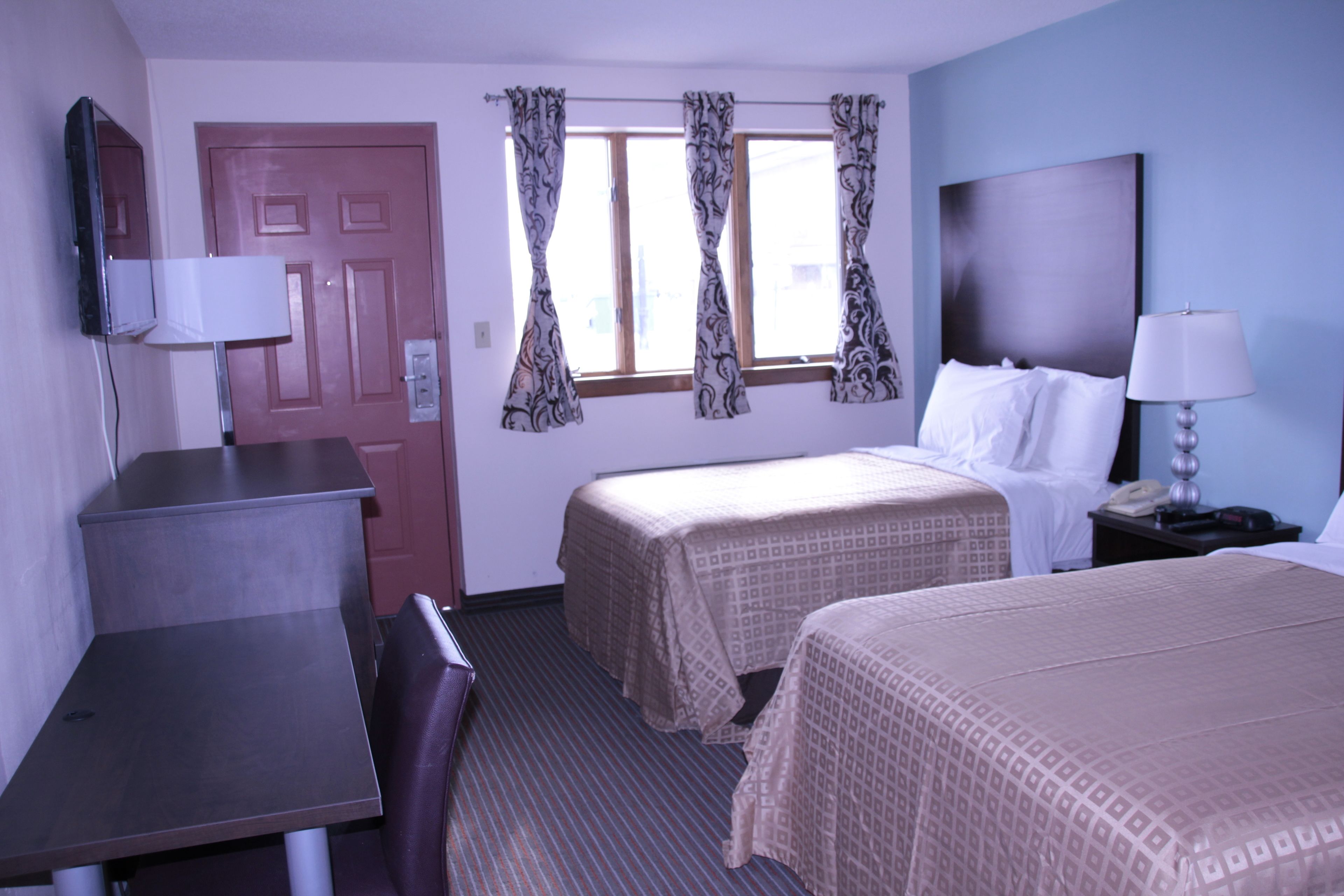 Sterling Inn Niagara Falls near IAG Airport