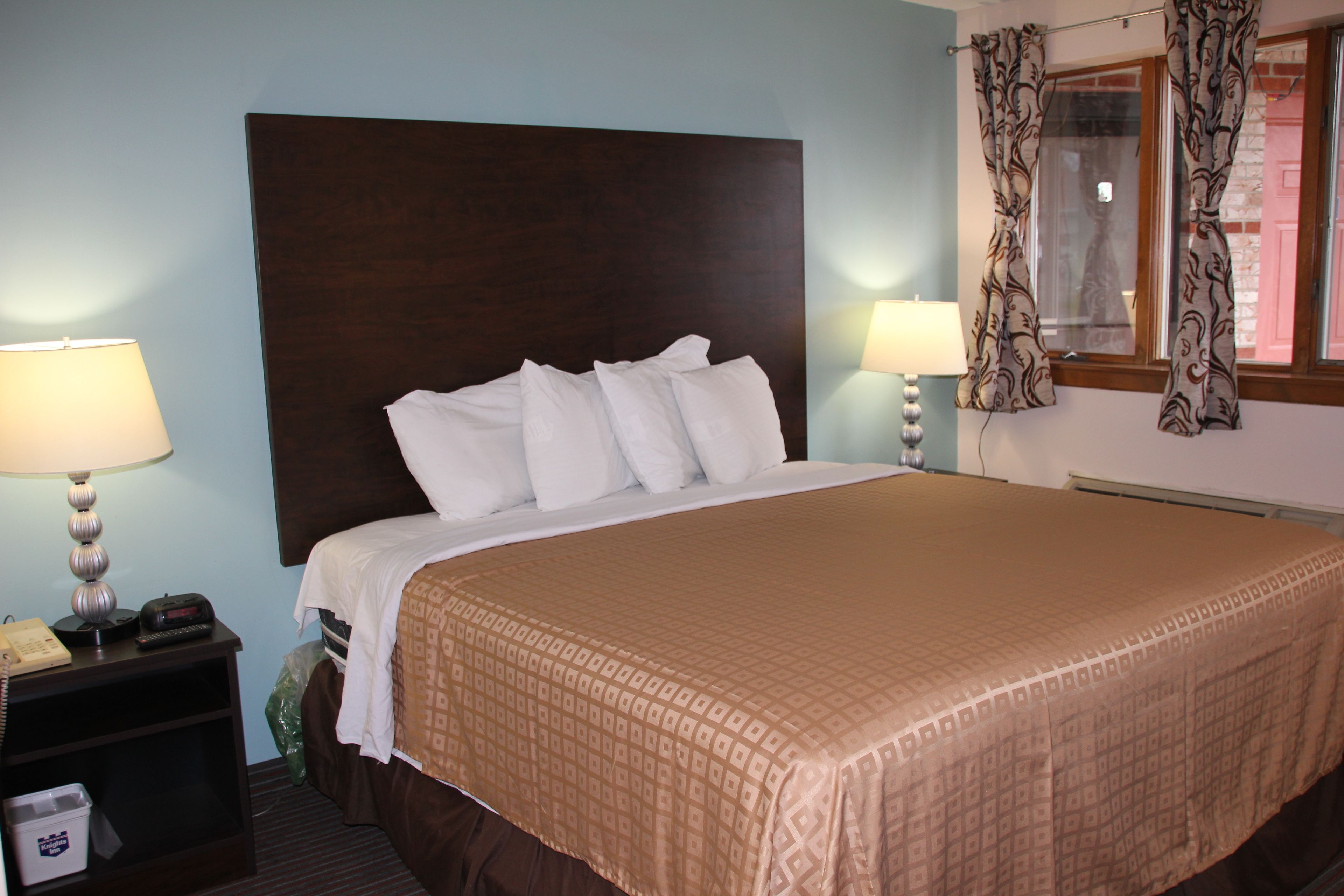 Sterling Inn Niagara Falls near IAG Airport