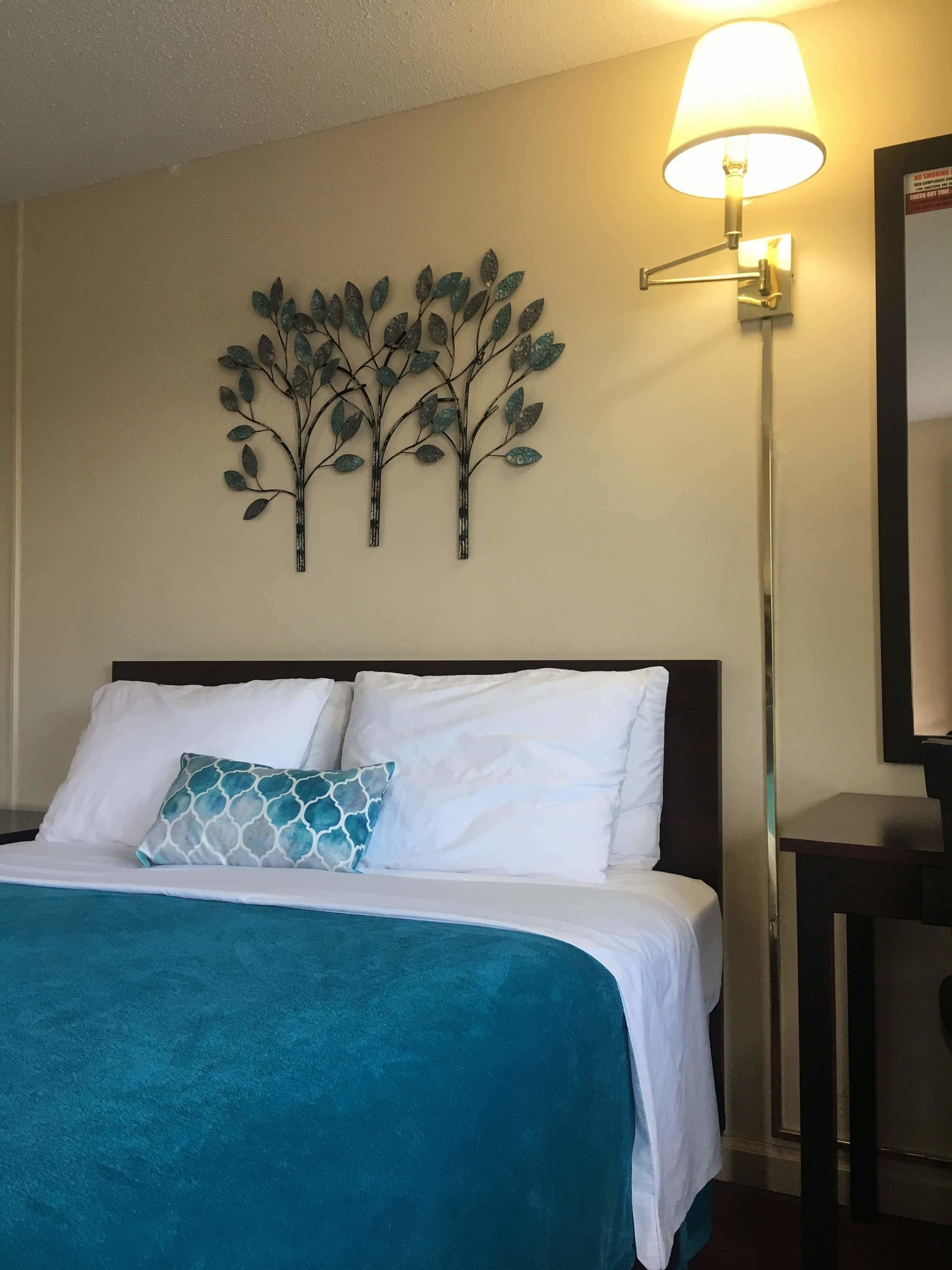 Swiss Cottage Inn