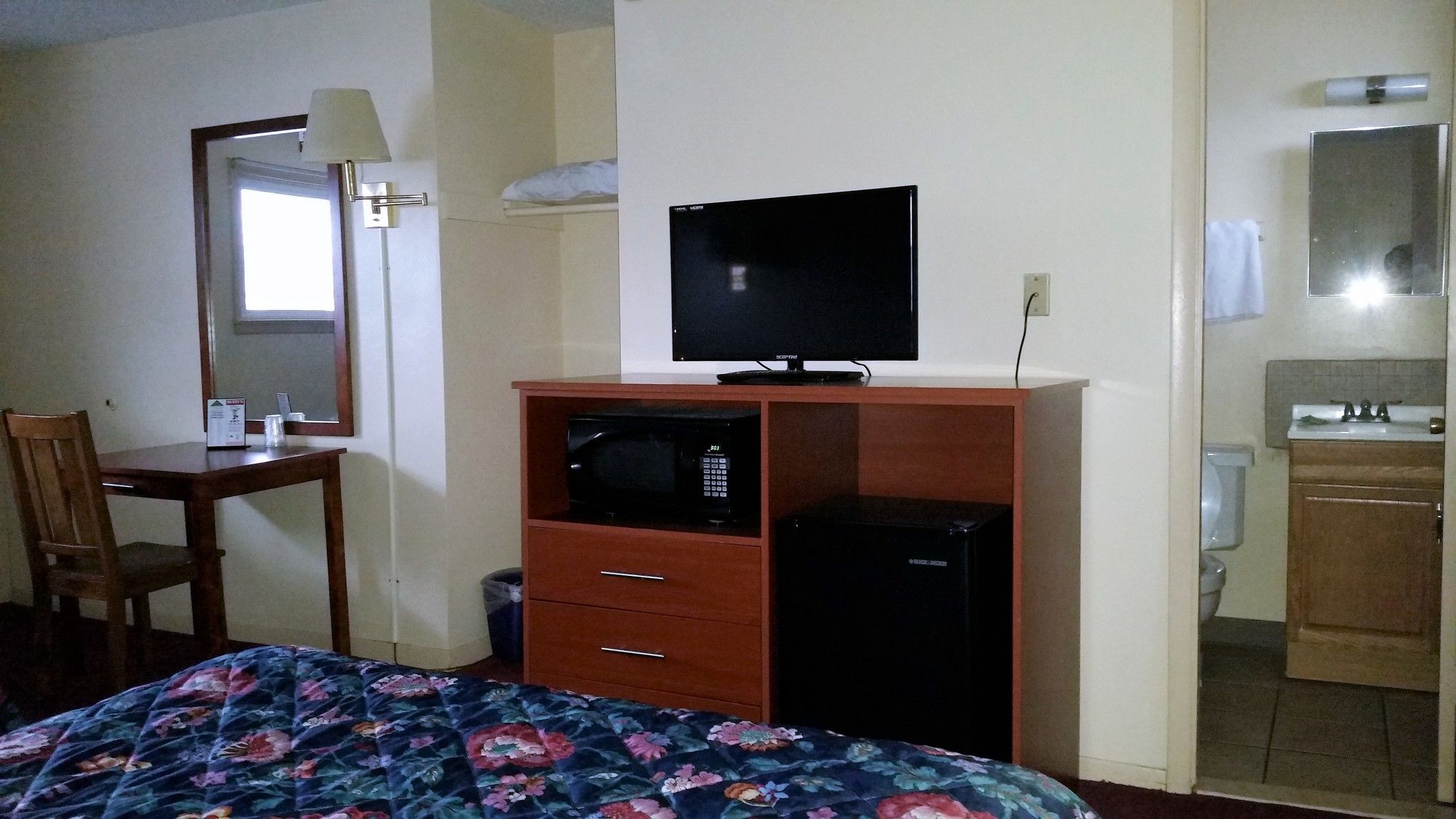 Swiss Cottage Inn