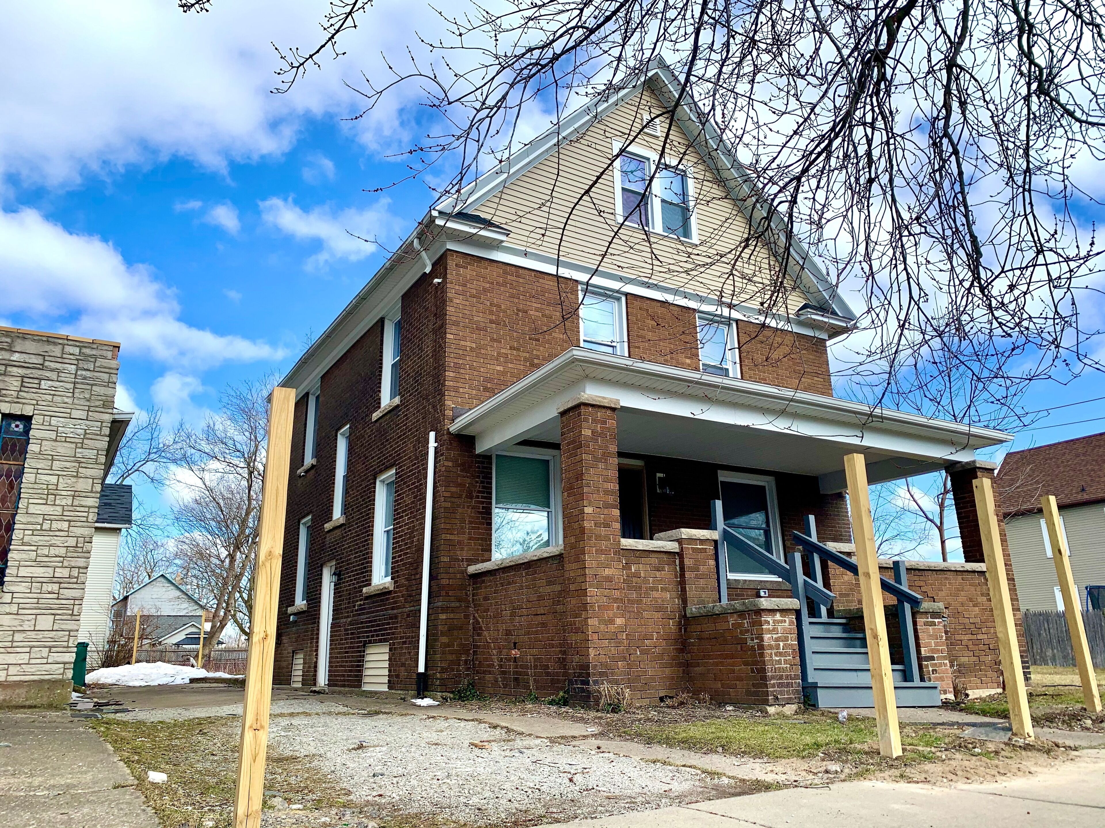 The Hennepin House