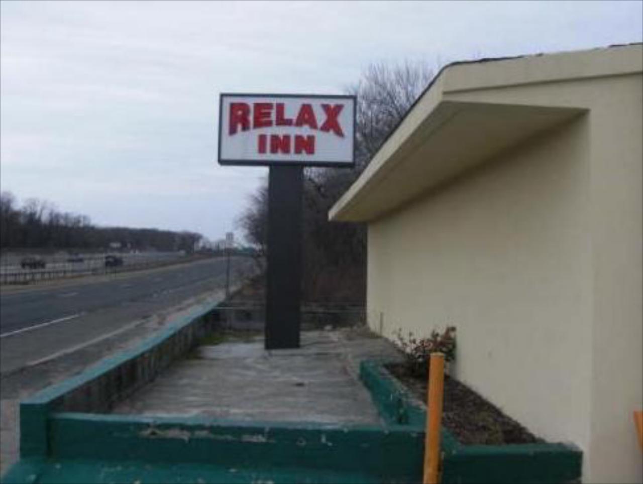 Relax Inn
