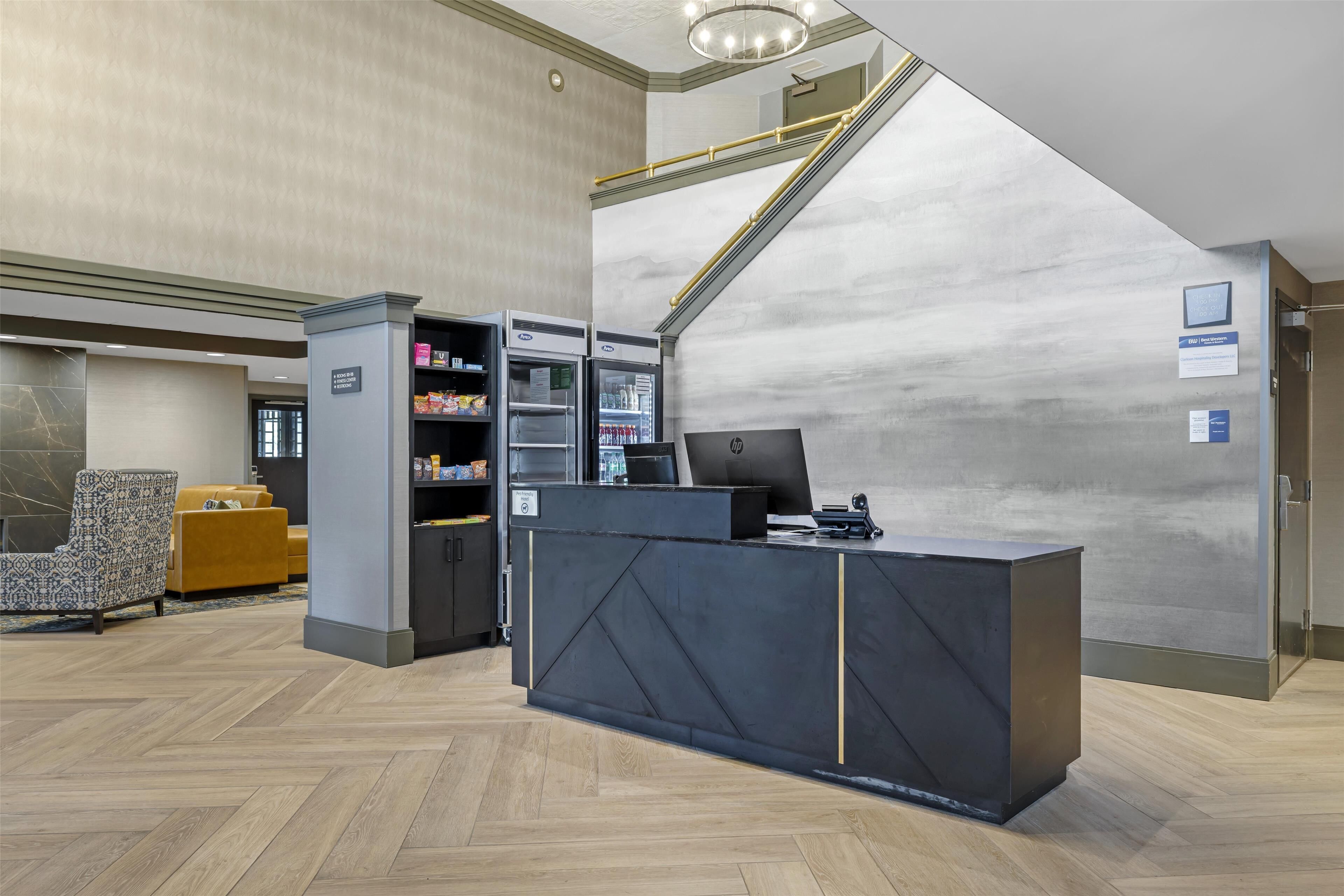 Best Western Potsdam University Park Inn