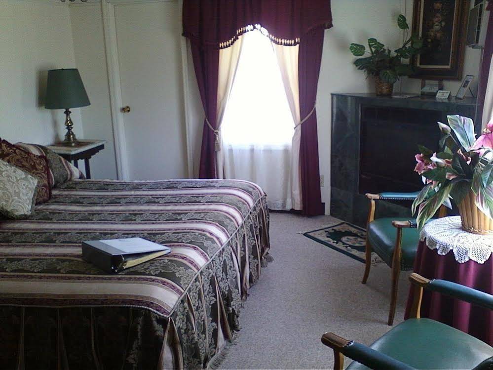 Bavarian Manor Country Inn and