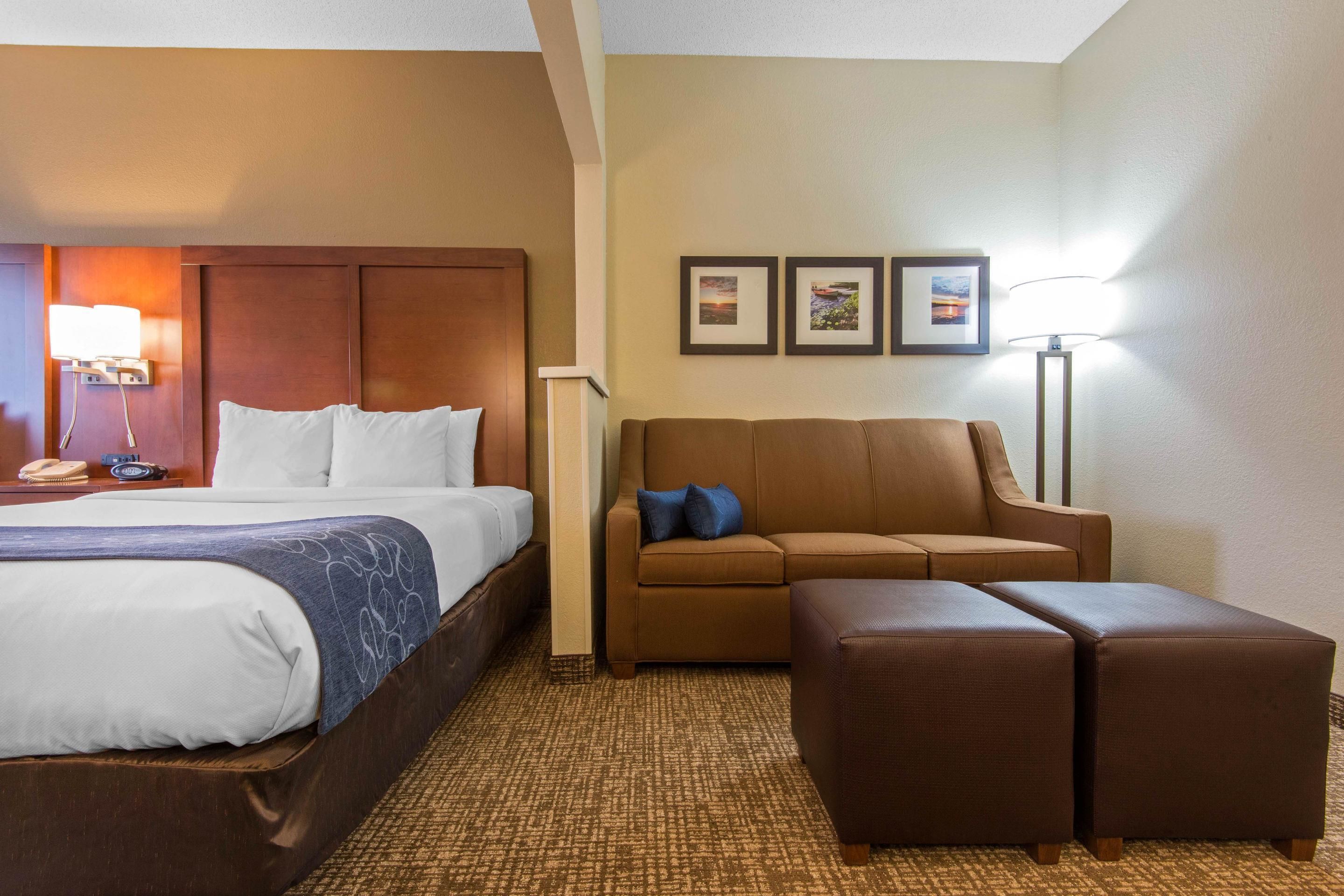 Comfort Suites Rochester