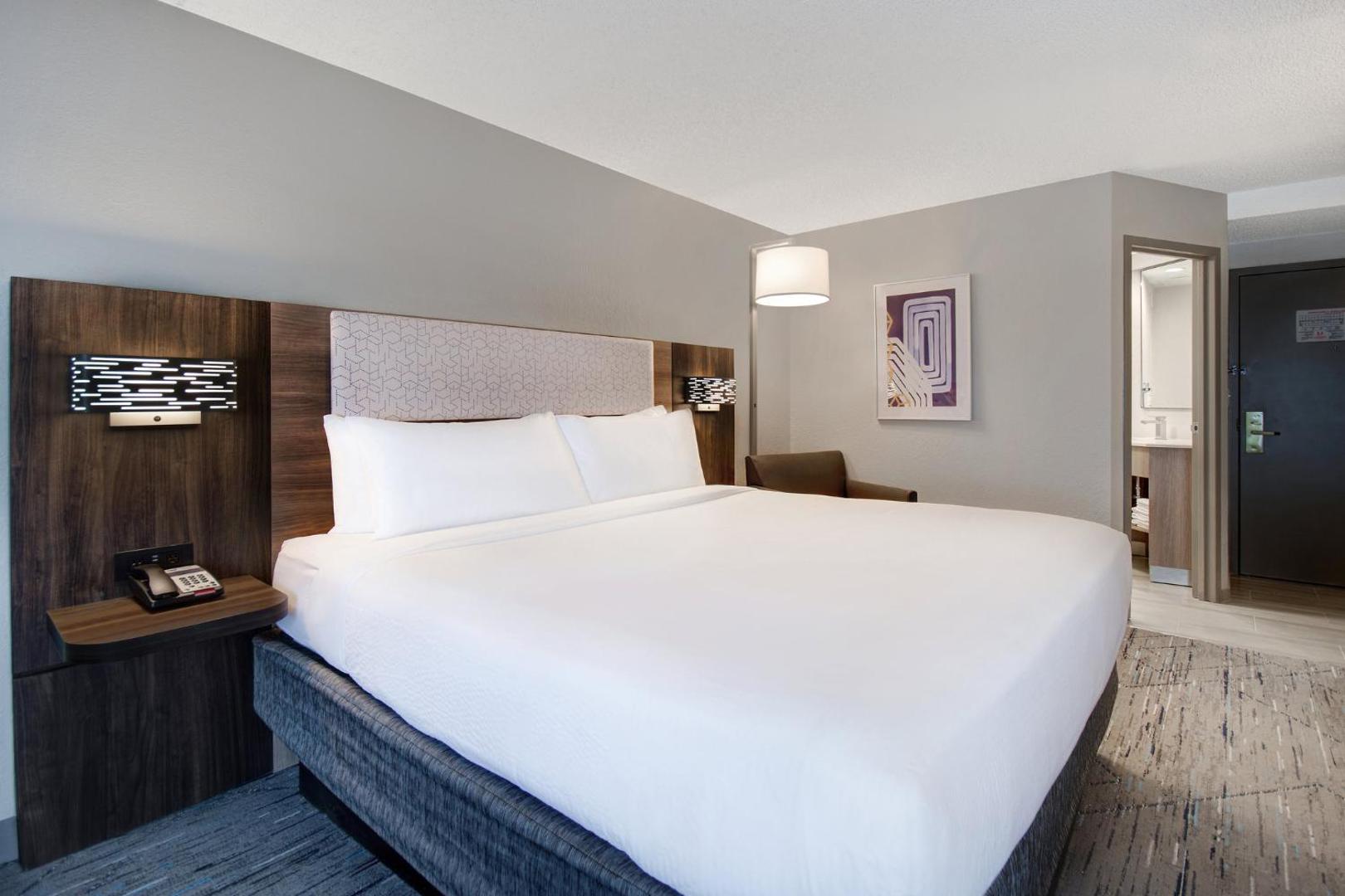 Holiday Inn Express Rochester - Brighton