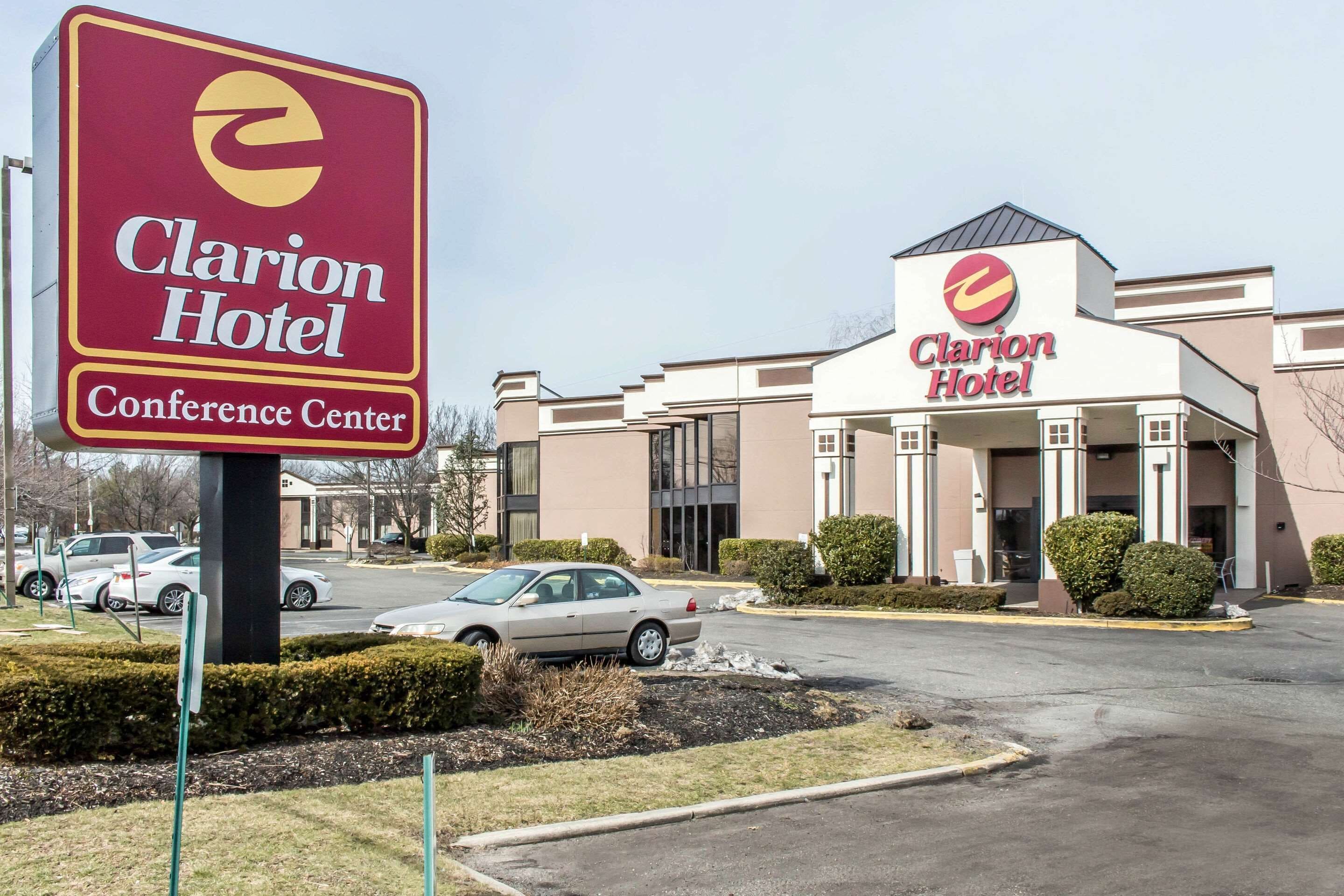 Clarion Hotel & Conference Center