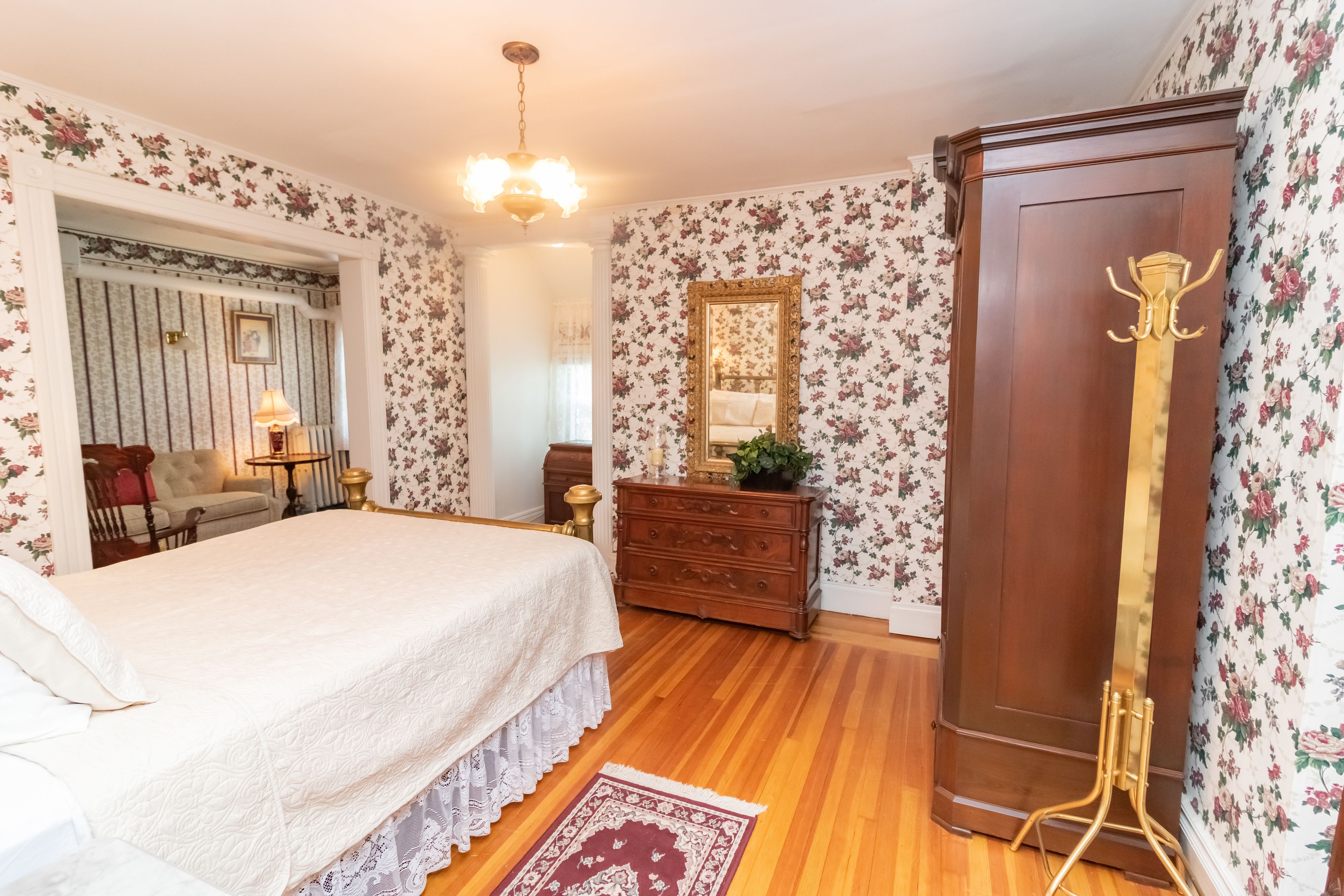 Saratoga Dreams Bed and Breakfast