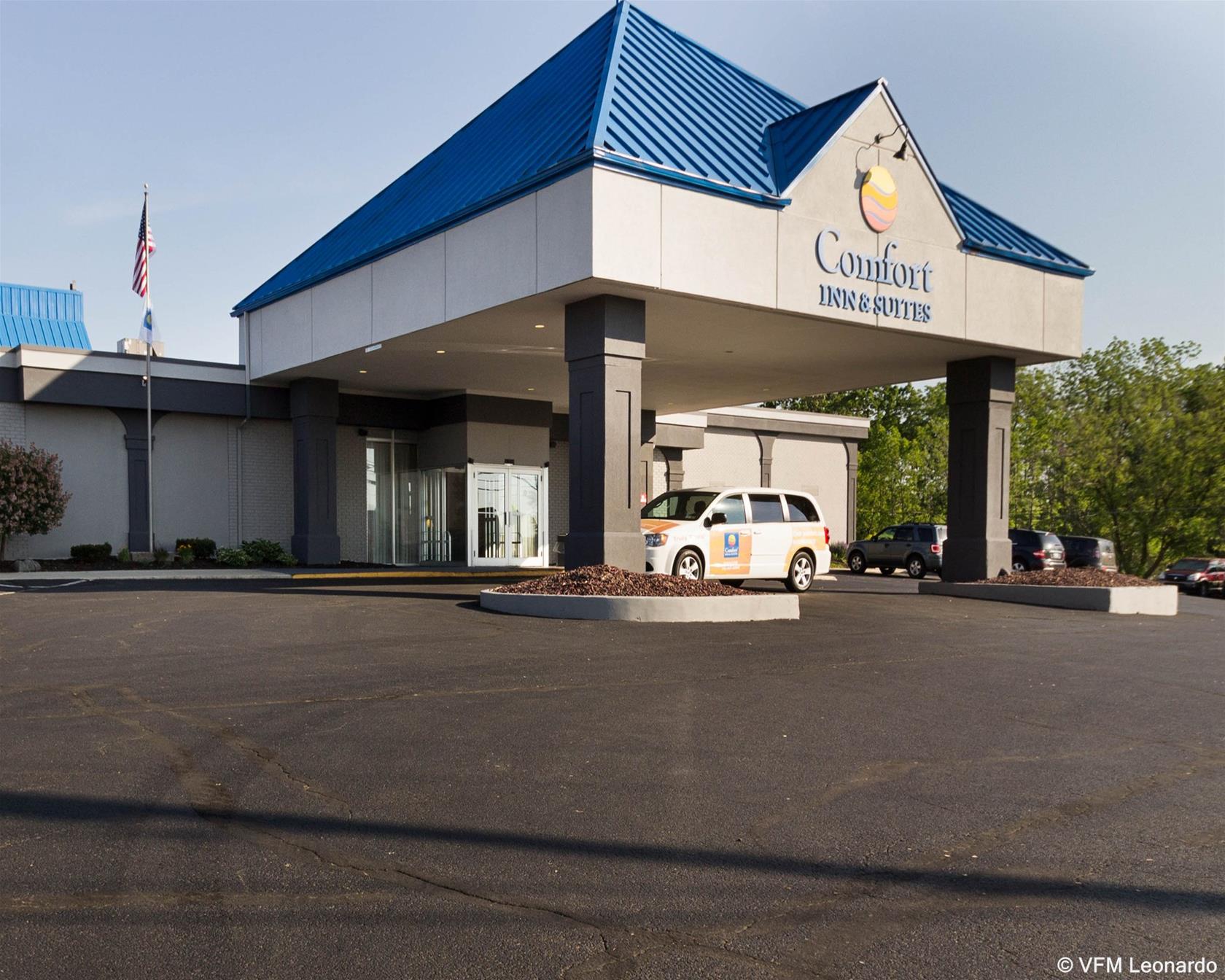 Comfort Inn & Suites Airport