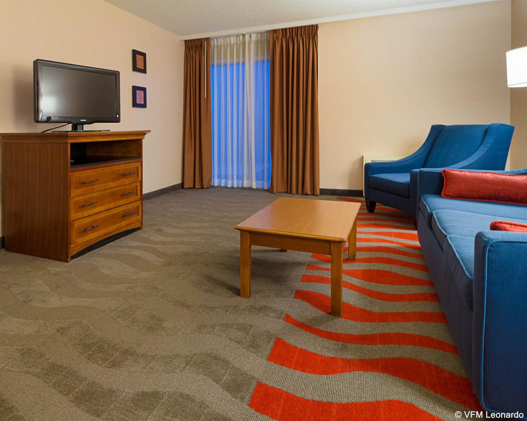 Comfort Inn & Suites Airport