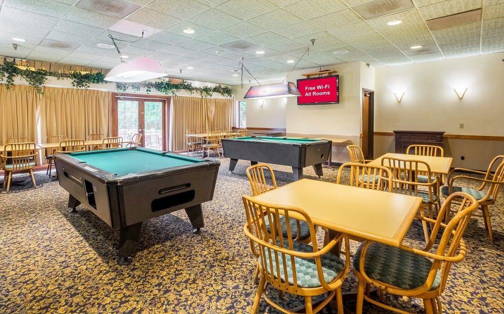 Red Roof Inn Fulton