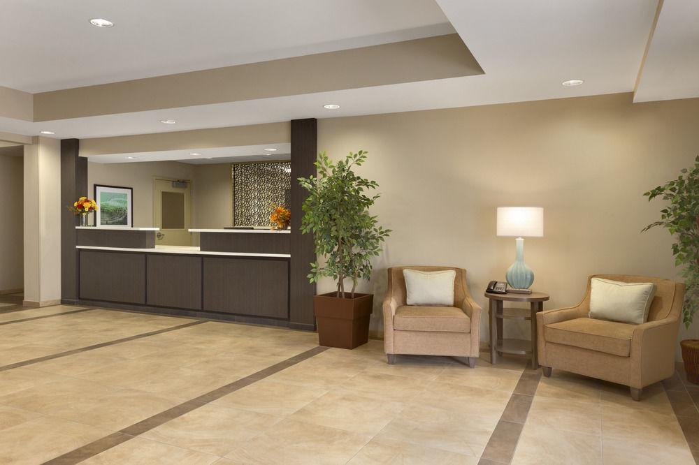 Candlewood Suites Vestal - Binghamton
