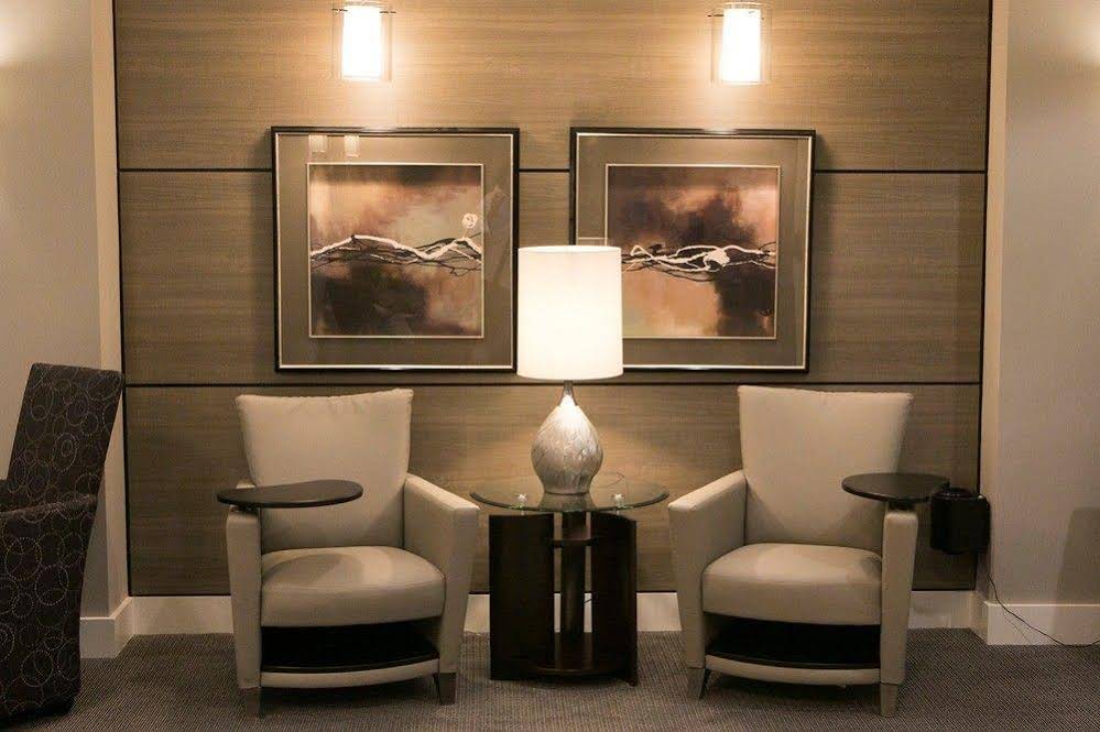 Global Luxury Suites in White Plains