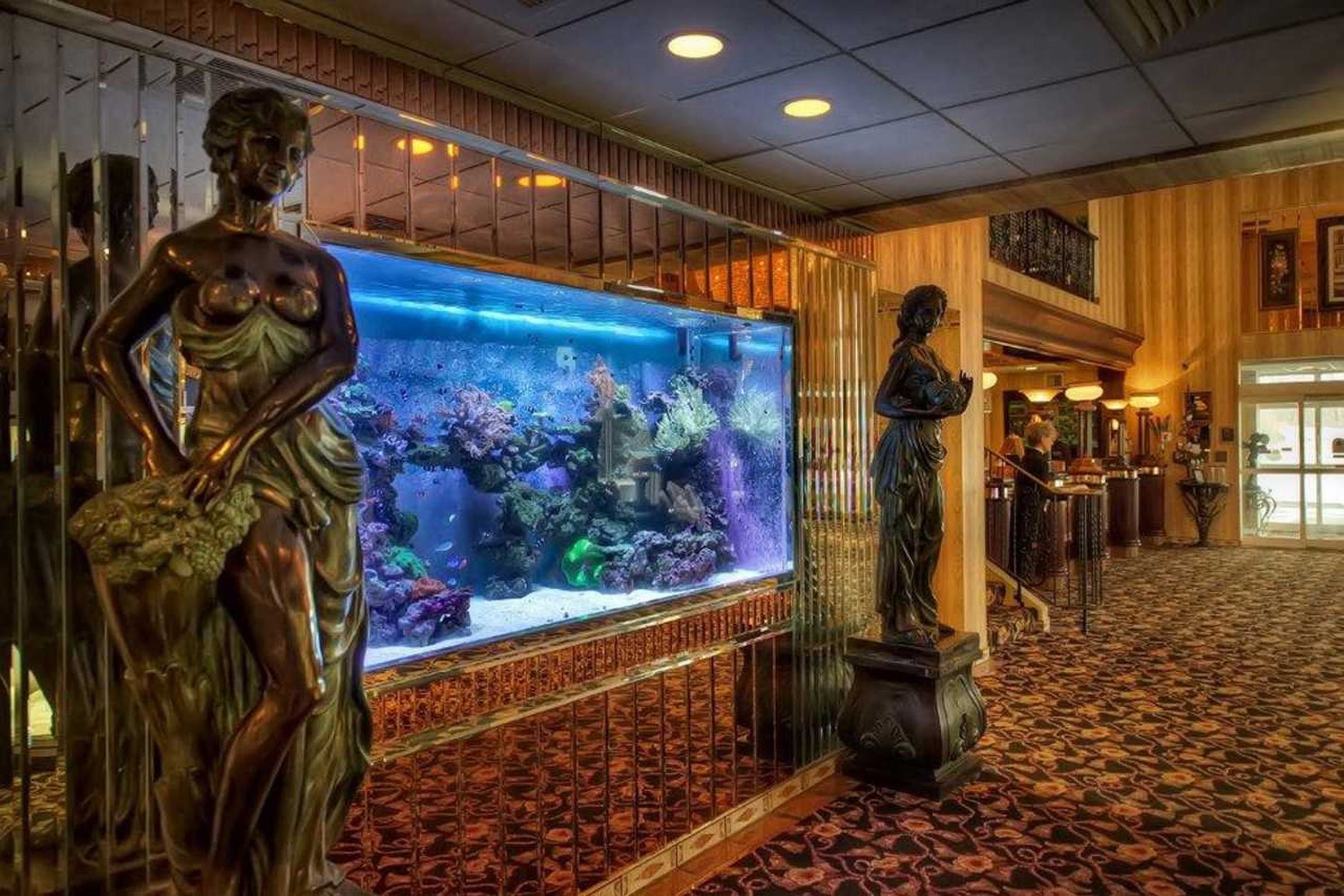 Garden Place Hotel