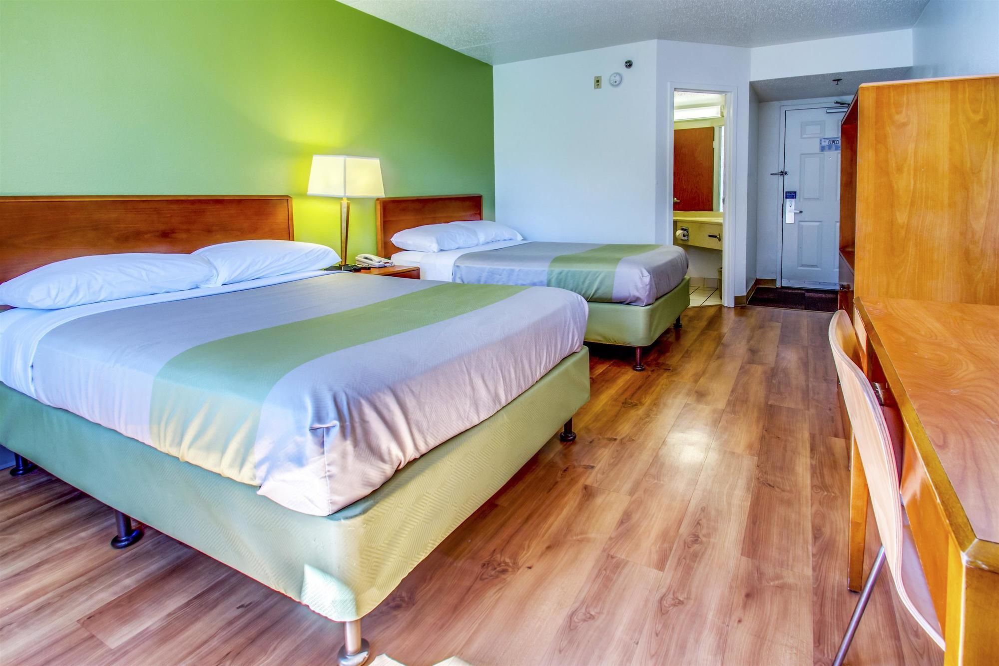 Motel 6 Buffalo Airport