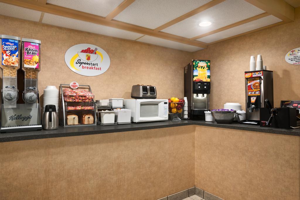FairBridge Inn Express Buffalo Airport / Williamsville